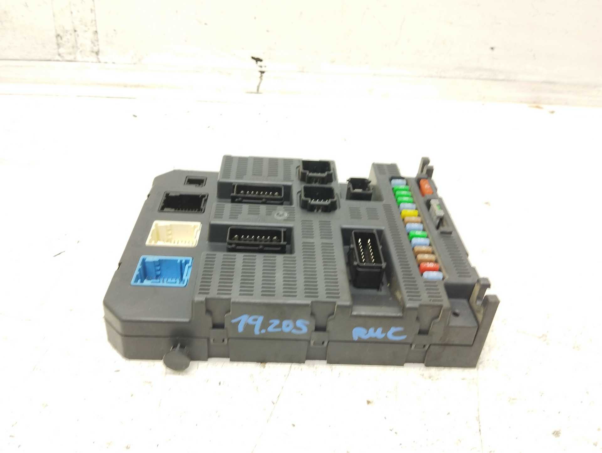 Recambio de centralita bsi para peugeot 207 sw confort referencia OEM IAM 9663798280 2004P0600 