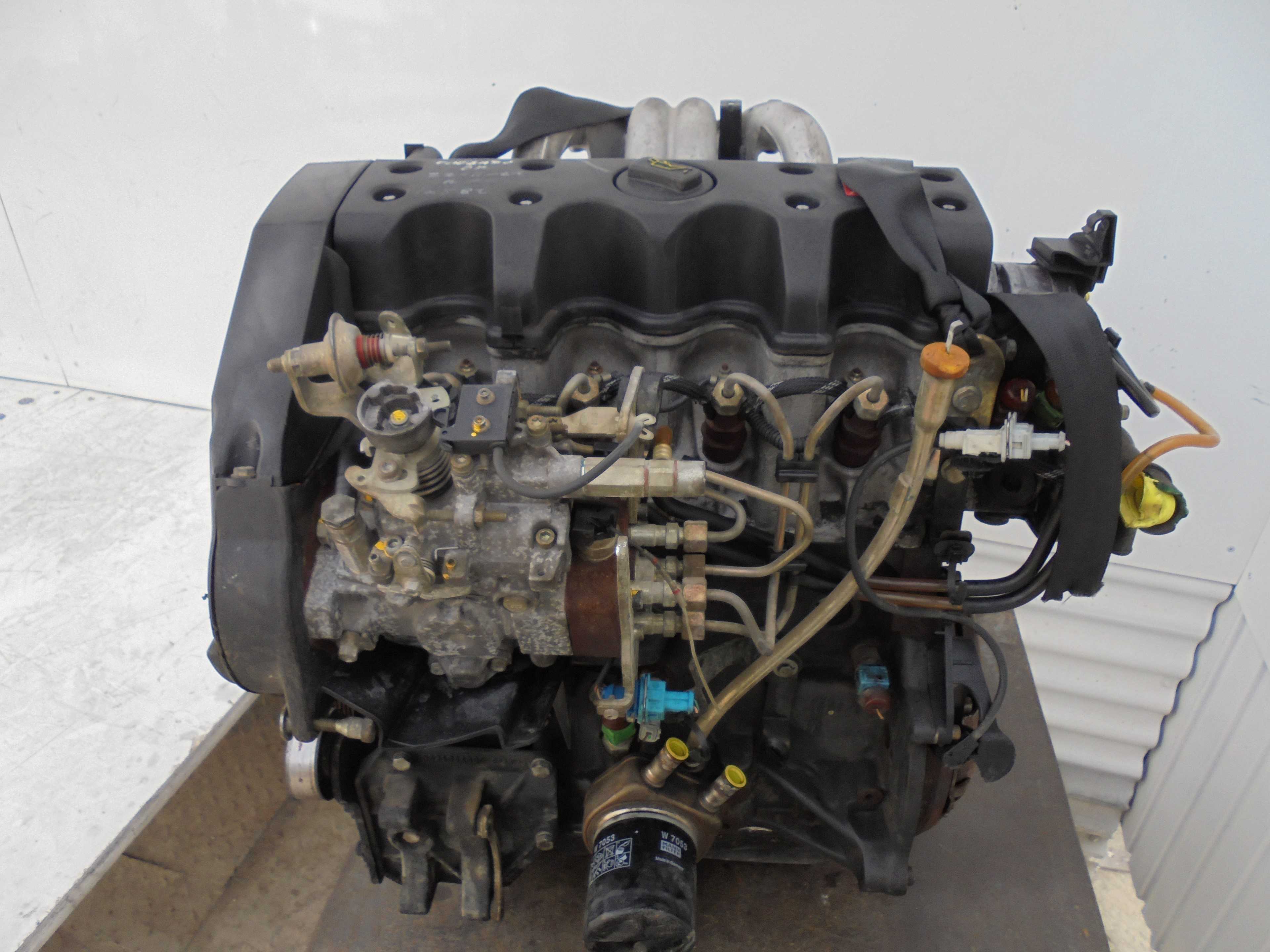 Recambio de motor completo para citroën saxo 1.5 d image referencia OEM IAM VJZ  