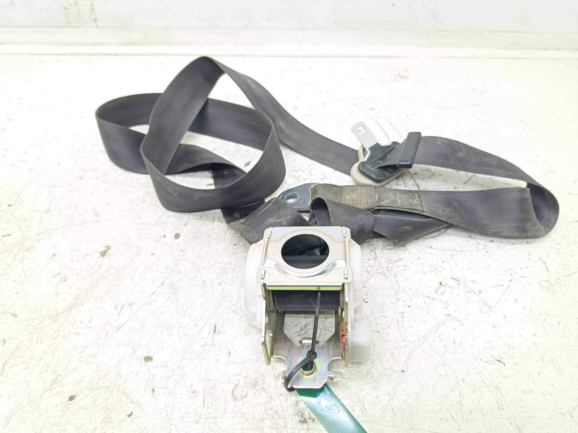 Recambio de cinturon seguridad trasero izquierdo para citroën berlingo station wagon xtr referencia OEM IAM 96700779XX  
