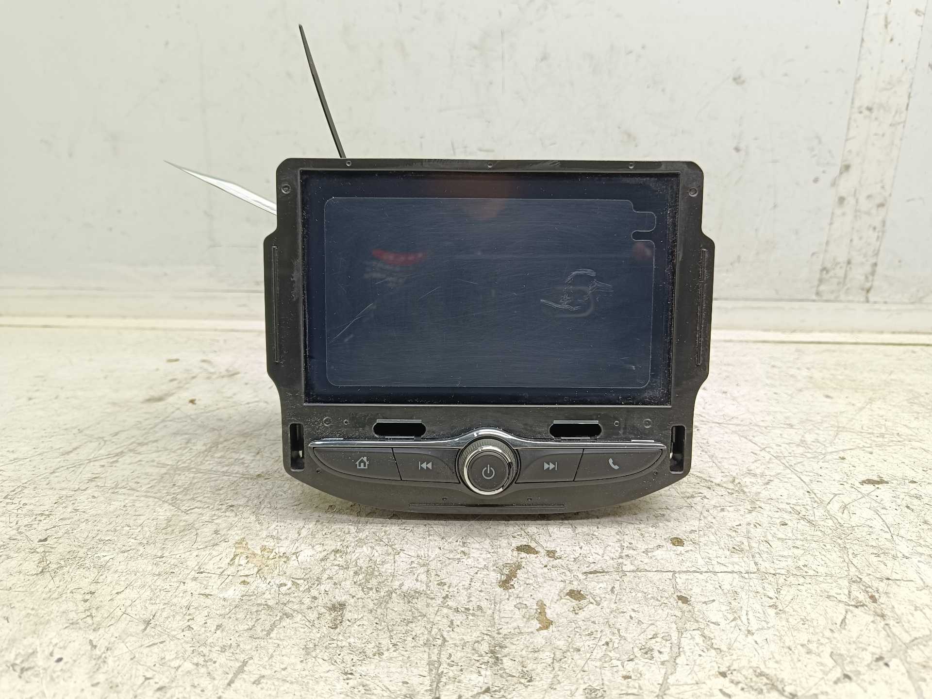 Recambio de sistema audio / radio cd para opel crossland x design line referencia OEM IAM 9827550880  