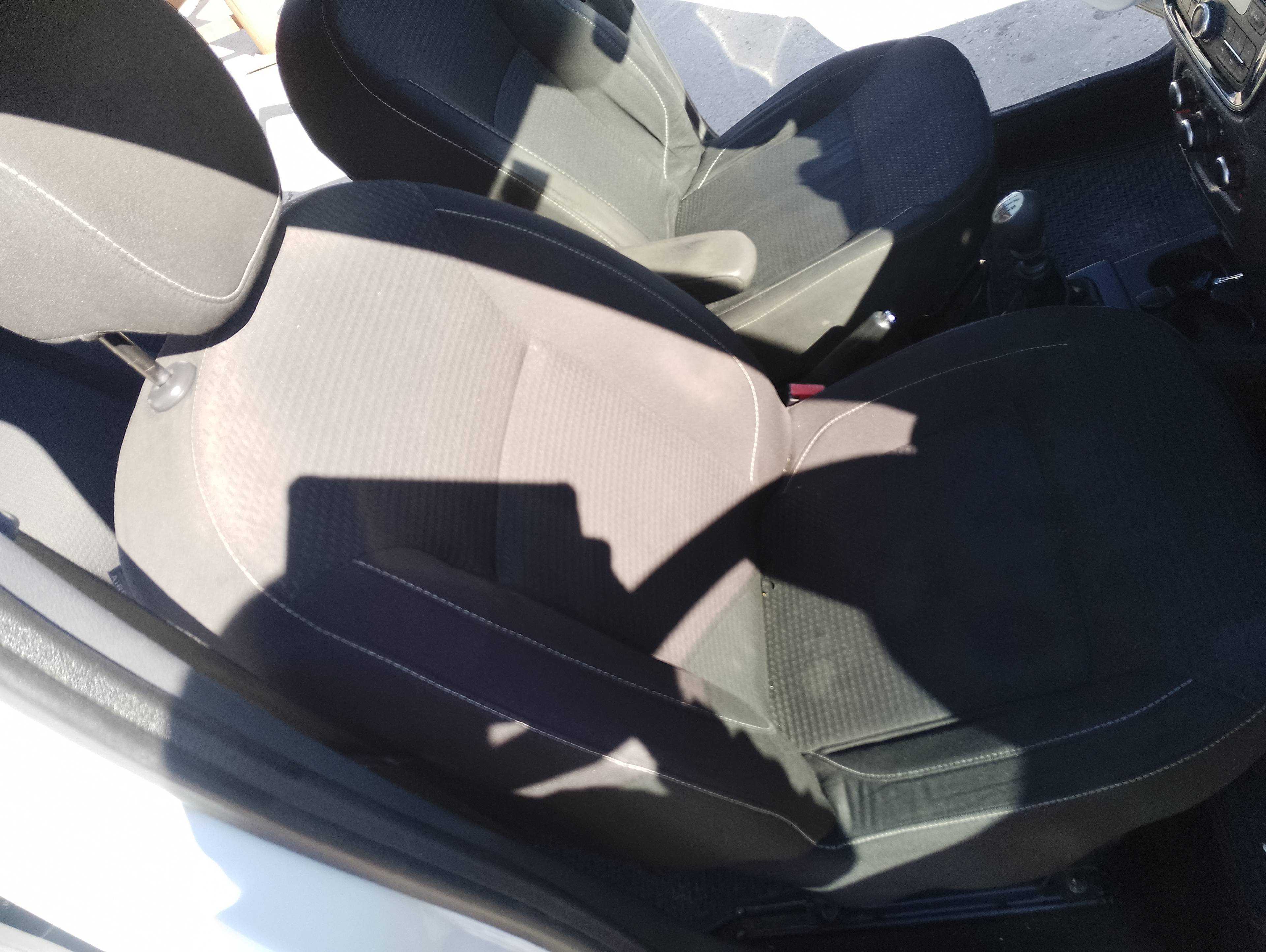 Recambio de asiento delantero derecho para dacia lodgy comfort referencia OEM IAM   