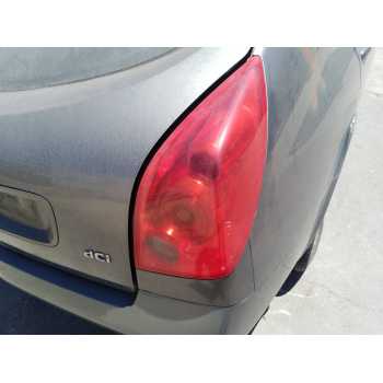 Recambio de piloto trasero derecho para nissan primera berlina (p12) acenta referencia OEM IAM   