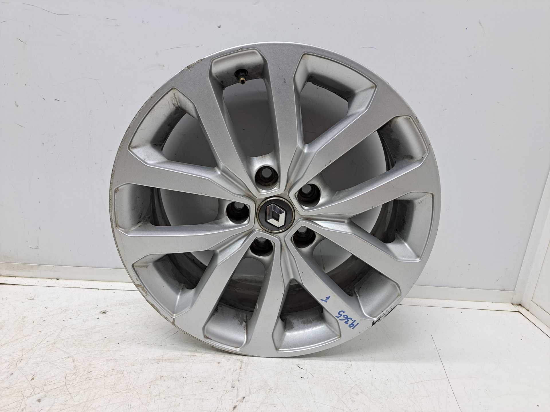 Recambio de llanta para renault kadjar bose edition referencia OEM IAM R17 403004615R 