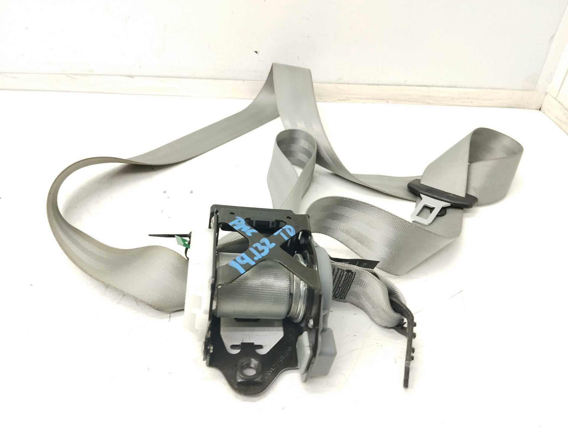 Recambio de cinturon seguridad trasero derecho para audi a6 avant (4g5) 2.0 tfsi referencia OEM IAM 4G8857805D  