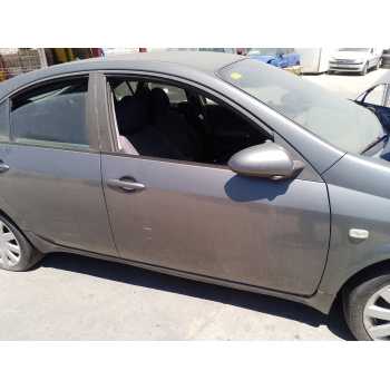 Recambio de puerta delantera derecha para nissan primera berlina (p12) acenta referencia OEM IAM   