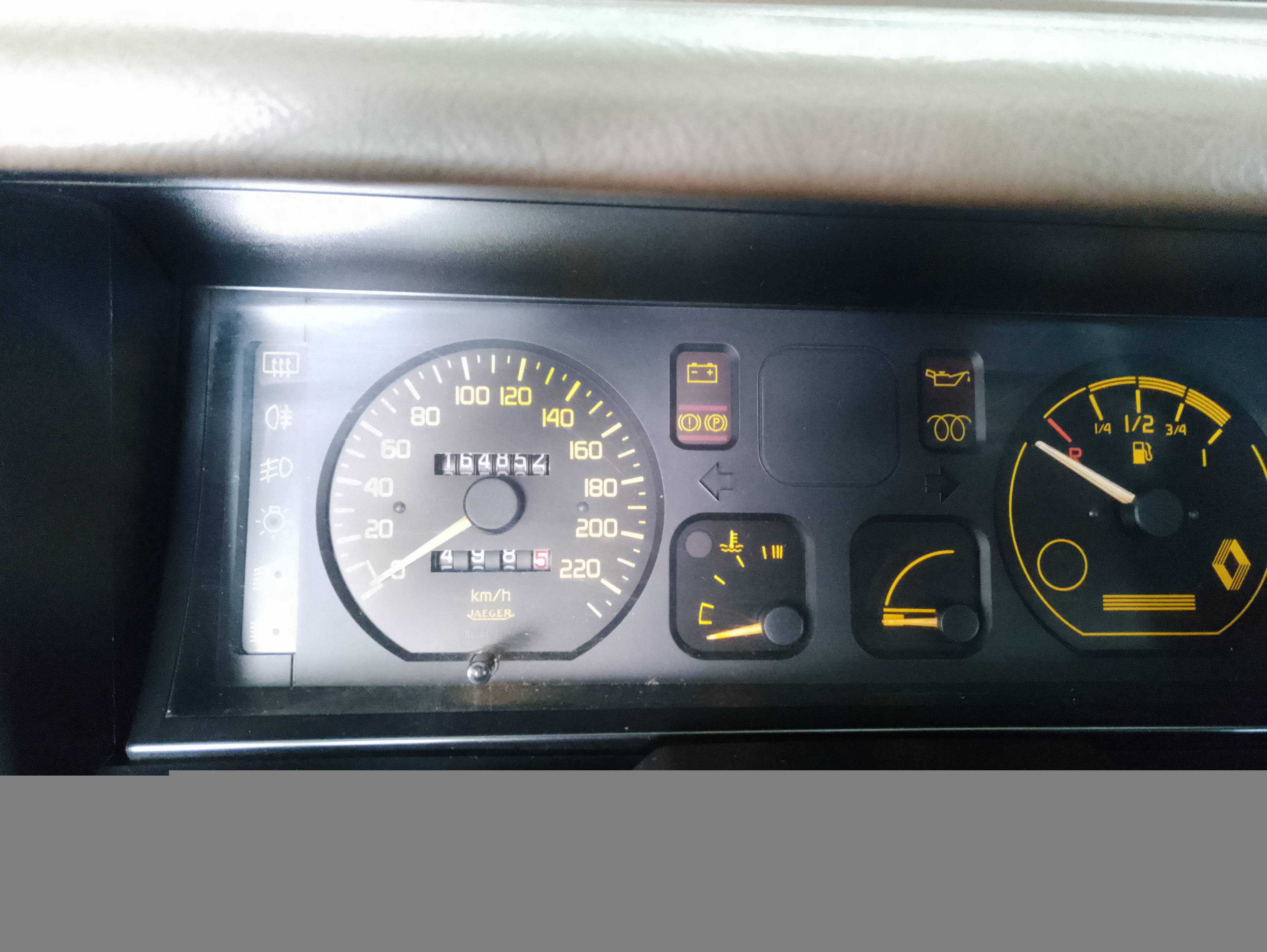 Recambio de cuadro instrumentos para renault 19 hatchback (b/c53) gtd referencia OEM IAM   