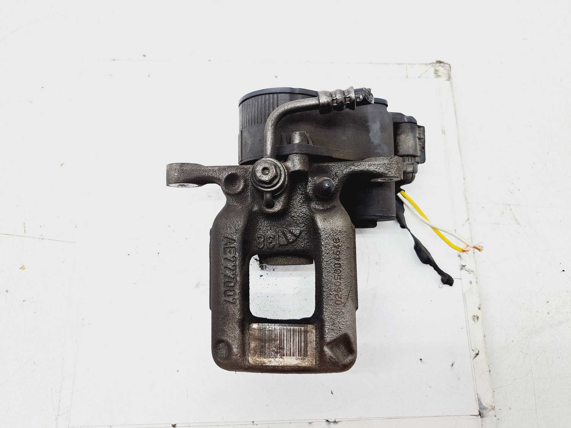 Recambio de pinza de freno trasera derecha para citroën c4 picasso origins referencia OEM IAM 9819059480 AE777007 