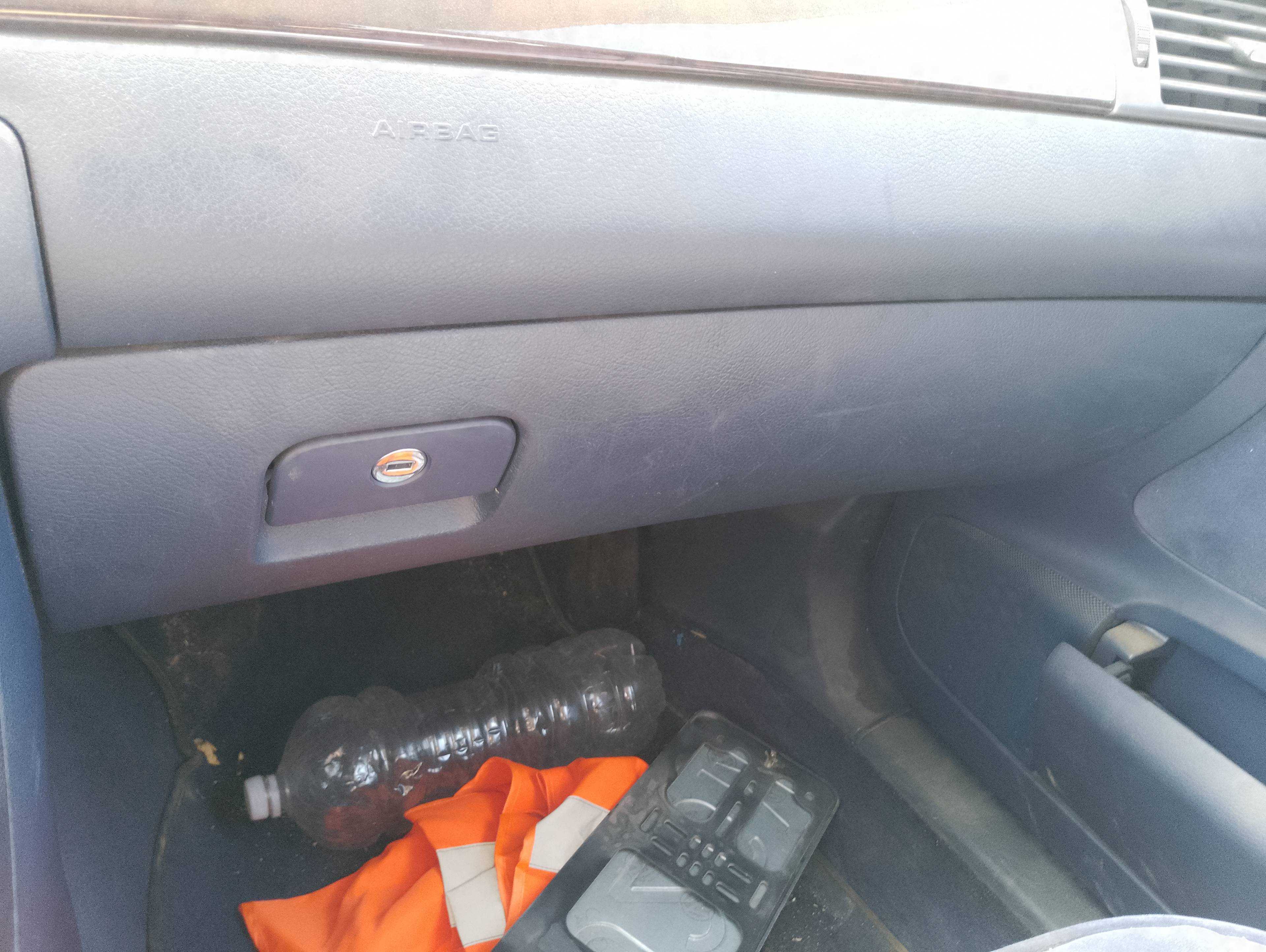 Recambio de guantera para audi a6 berlina (4b2) 2.5 tdi referencia OEM IAM   