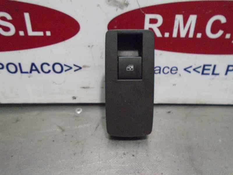 Recambio de mando elevalunas trasero izquierdo para opel insignia berlina cosmo referencia OEM IAM 13301889  