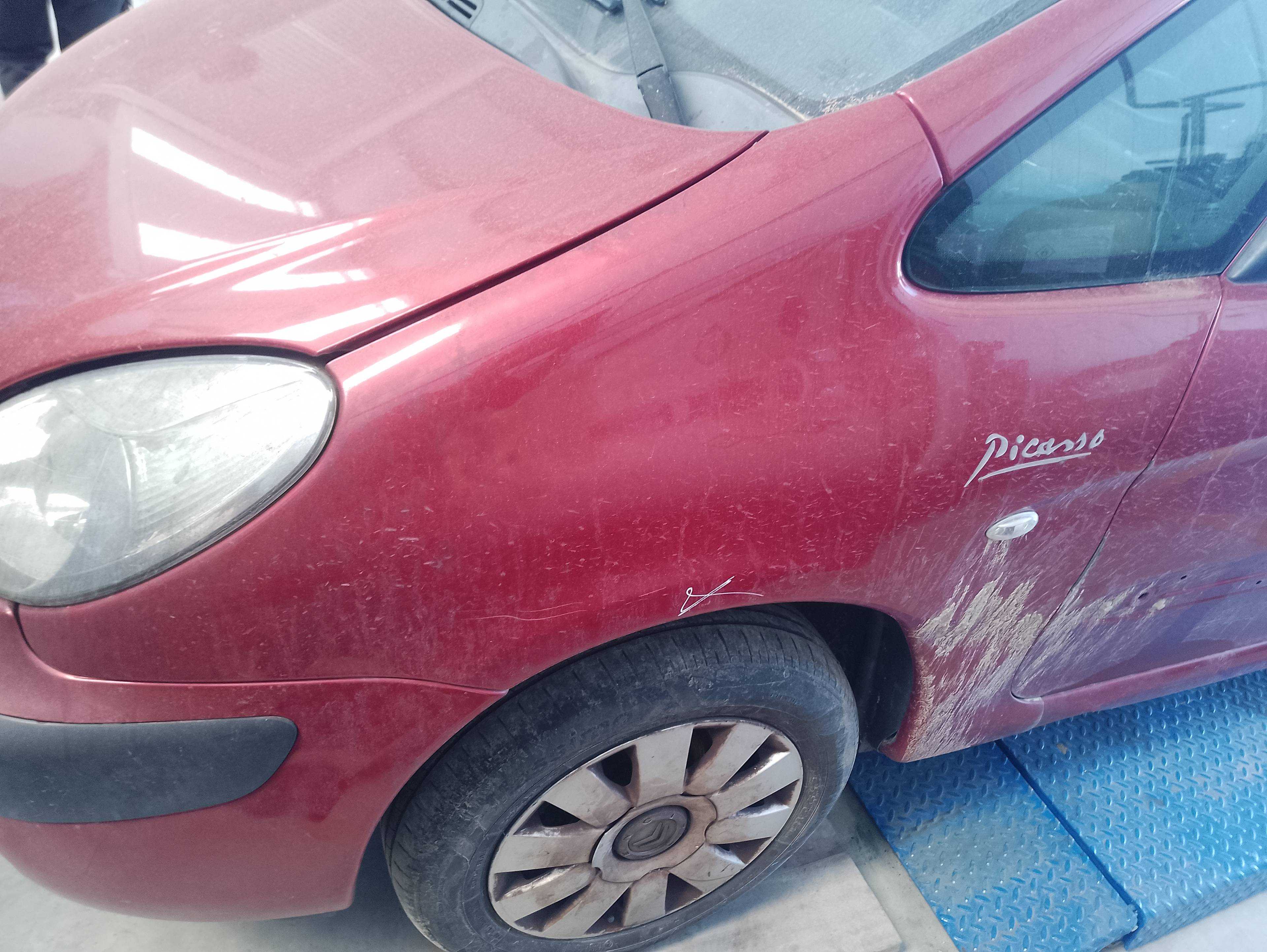 Recambio de aleta delantera izquierda para citroën xsara picasso 1.6 hdi 90 exclusive referencia OEM IAM   