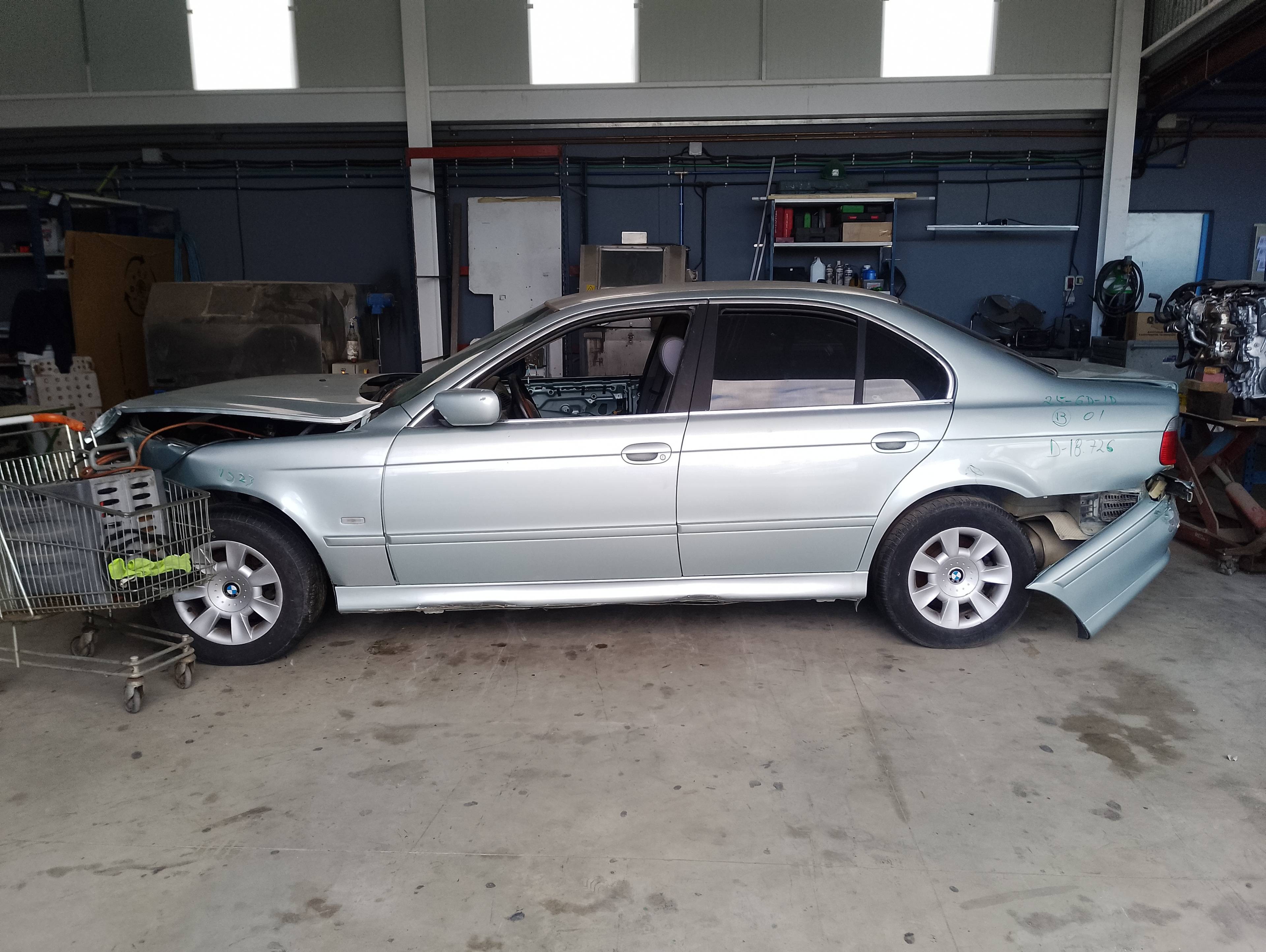 bmw serie 5 berlina (e39) del año 2001