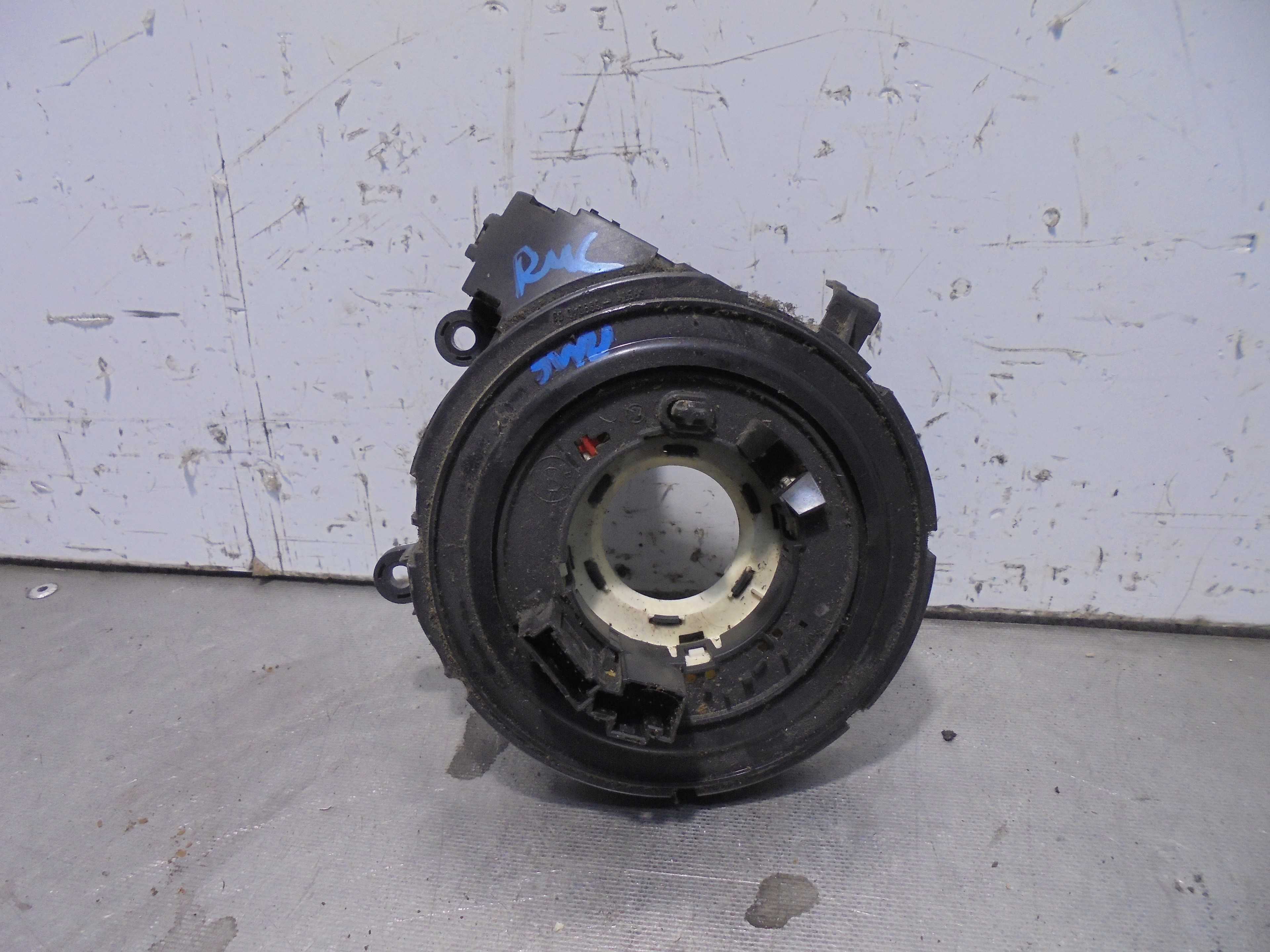 Recambio de anillo airbag para bmw serie 1 berlina (e81/e87) 118d referencia OEM IAM 696732401  