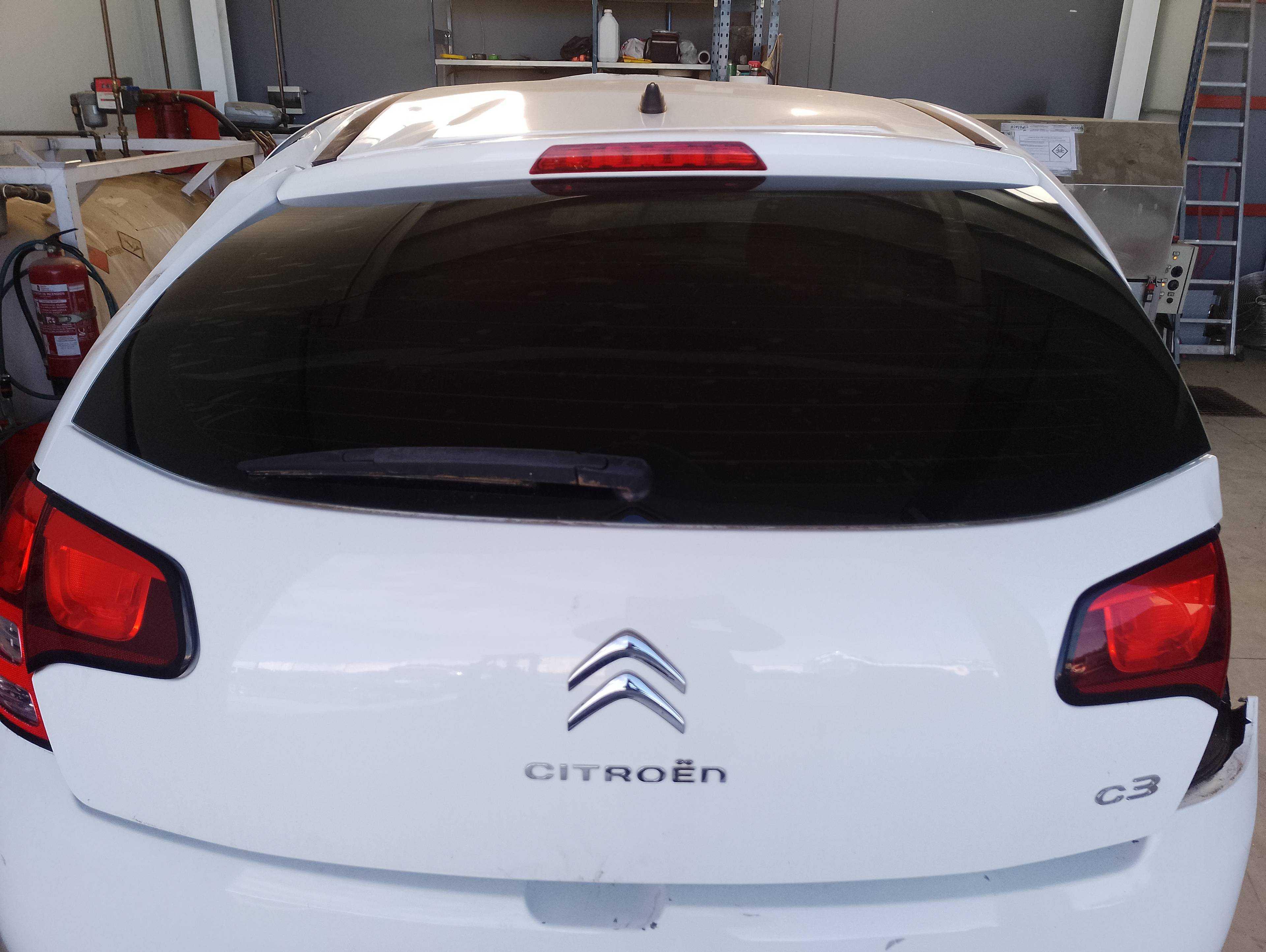 Recambio de porton trasero para citroën c3 attraction referencia OEM IAM   
