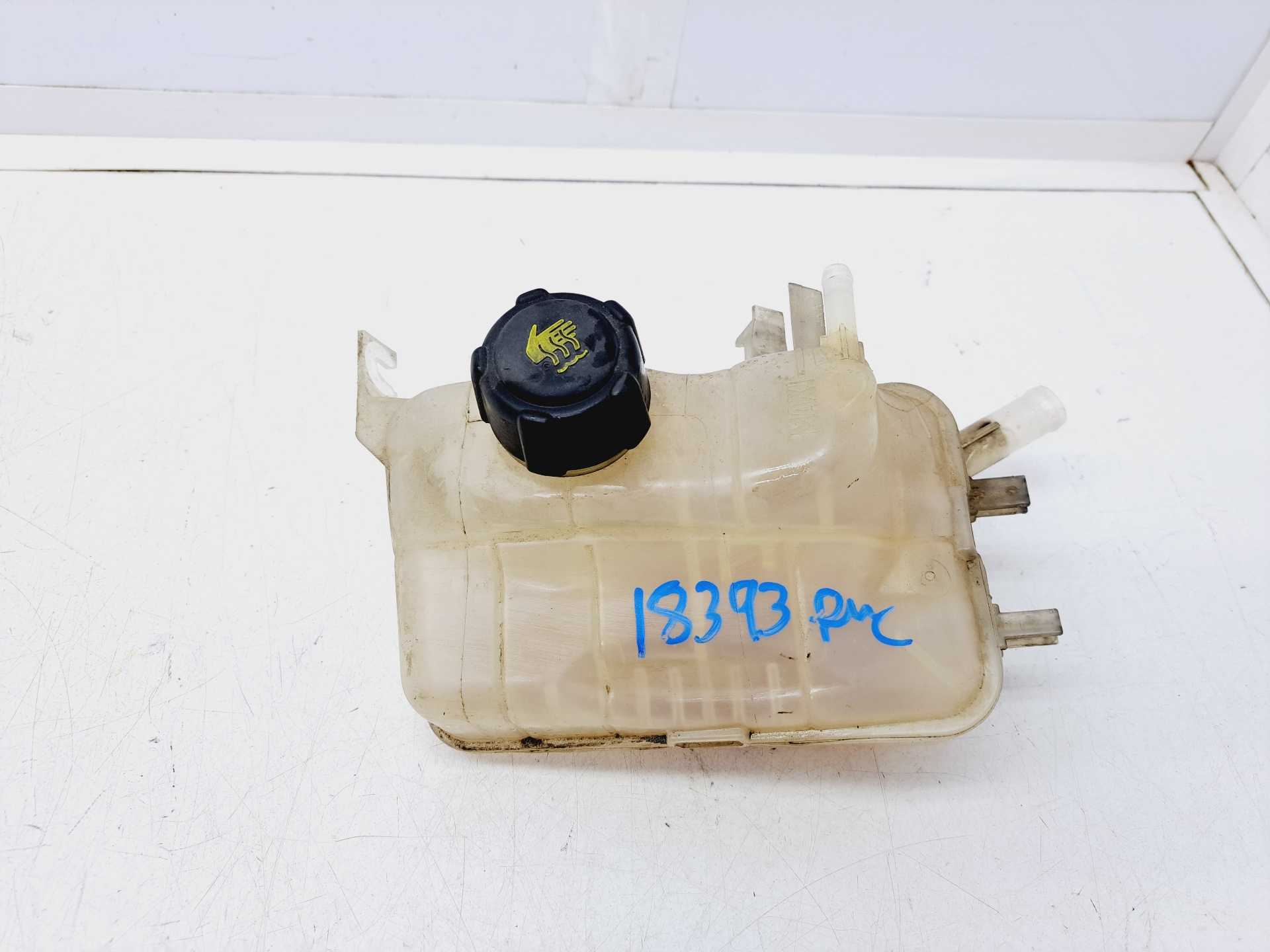Recambio de deposito expansion para renault fluence 1.5 dci diesel fap referencia OEM IAM 217100005R  