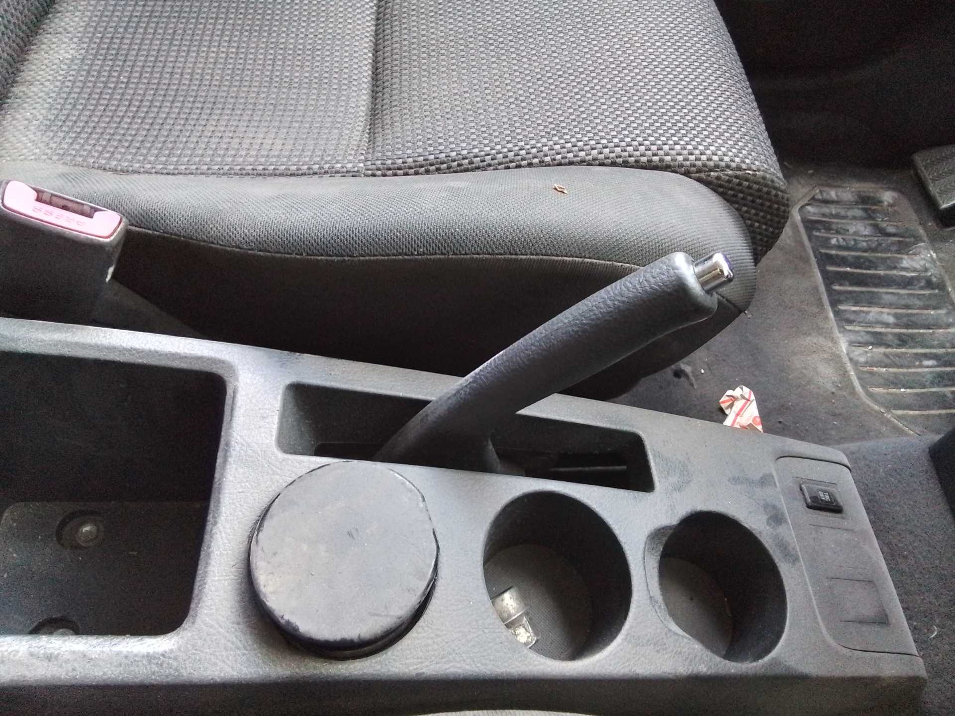 Recambio de palanca freno para toyota corolla verso (r1) 2,2 d-4d sport referencia OEM IAM   