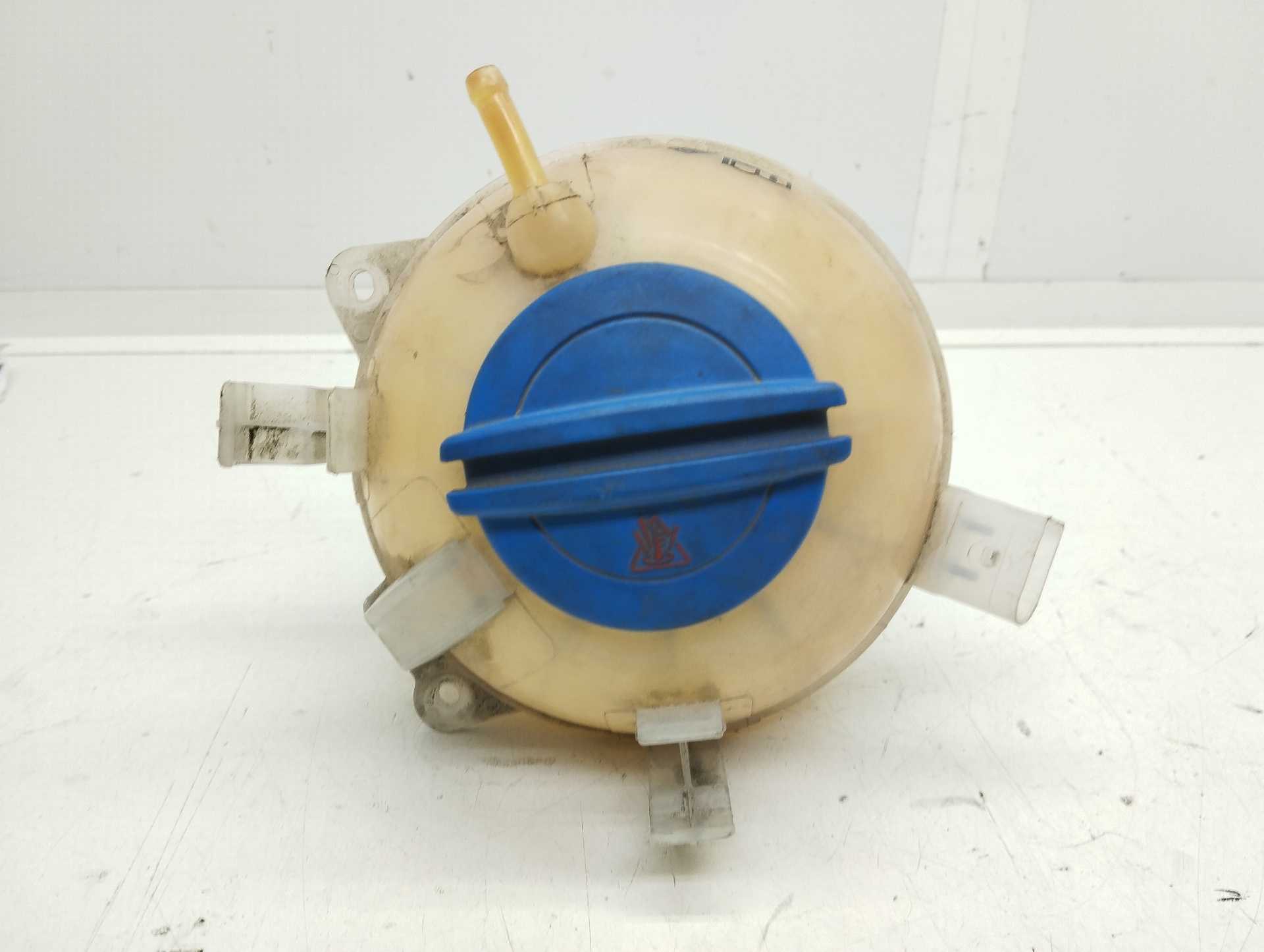 Recambio de deposito expansion para audi a3 (8p) 1.6 tdi ambiente referencia OEM IAM 1K0121407A  