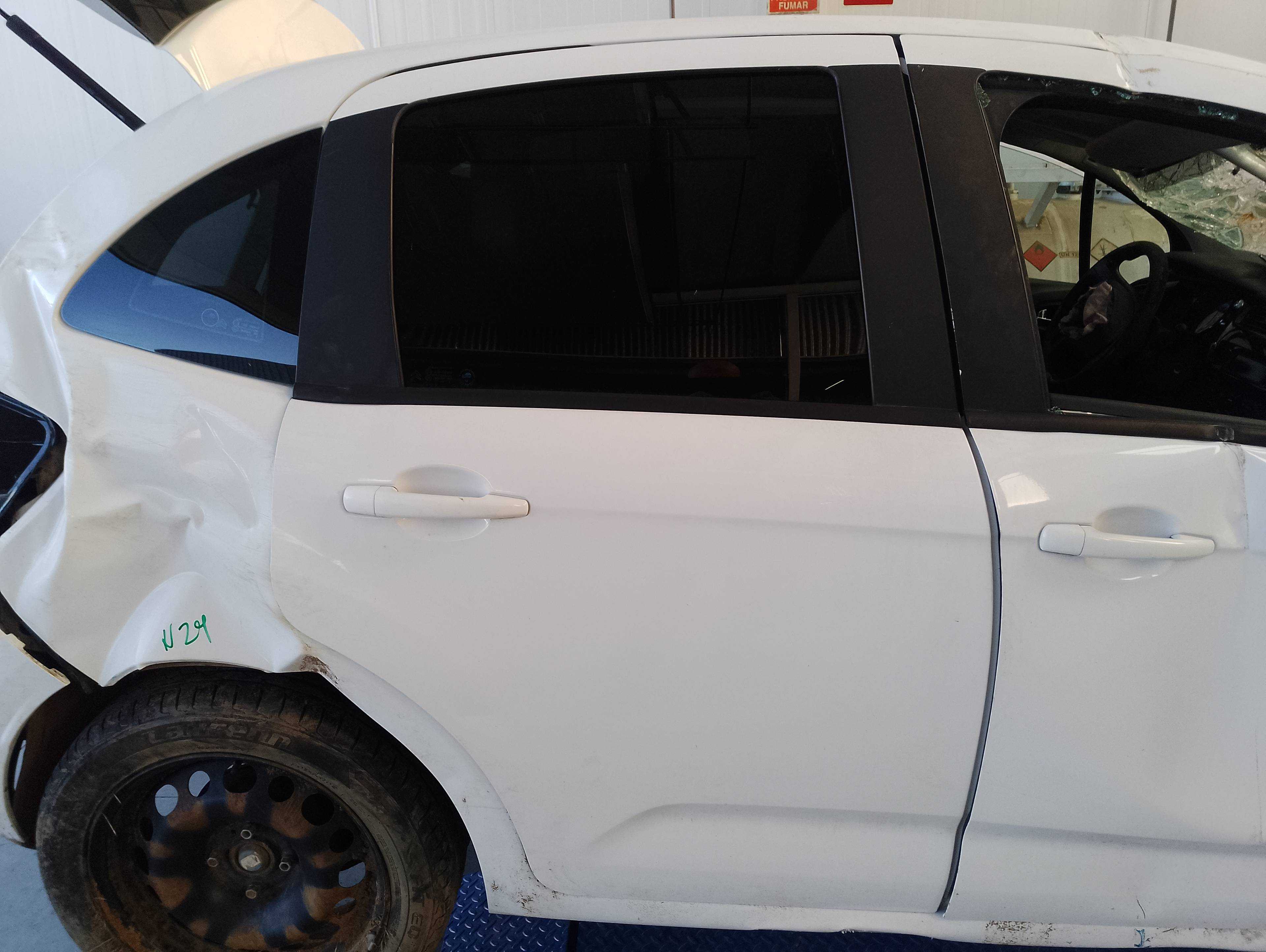 Recambio de puerta trasera derecha para citroën c3 attraction referencia OEM IAM   