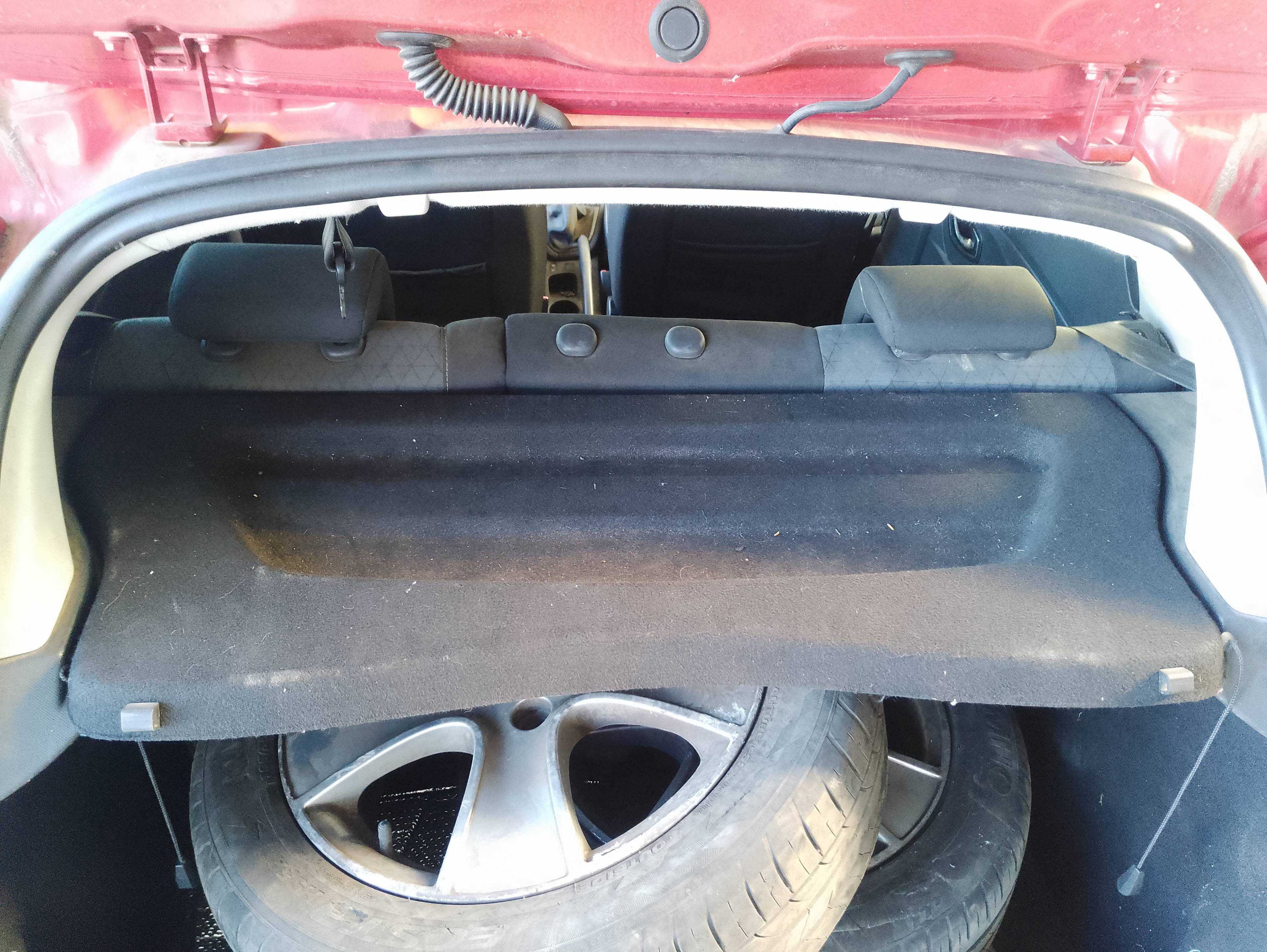 Recambio de bandeja trasera para renault clio iv 1.5 dci referencia OEM IAM   