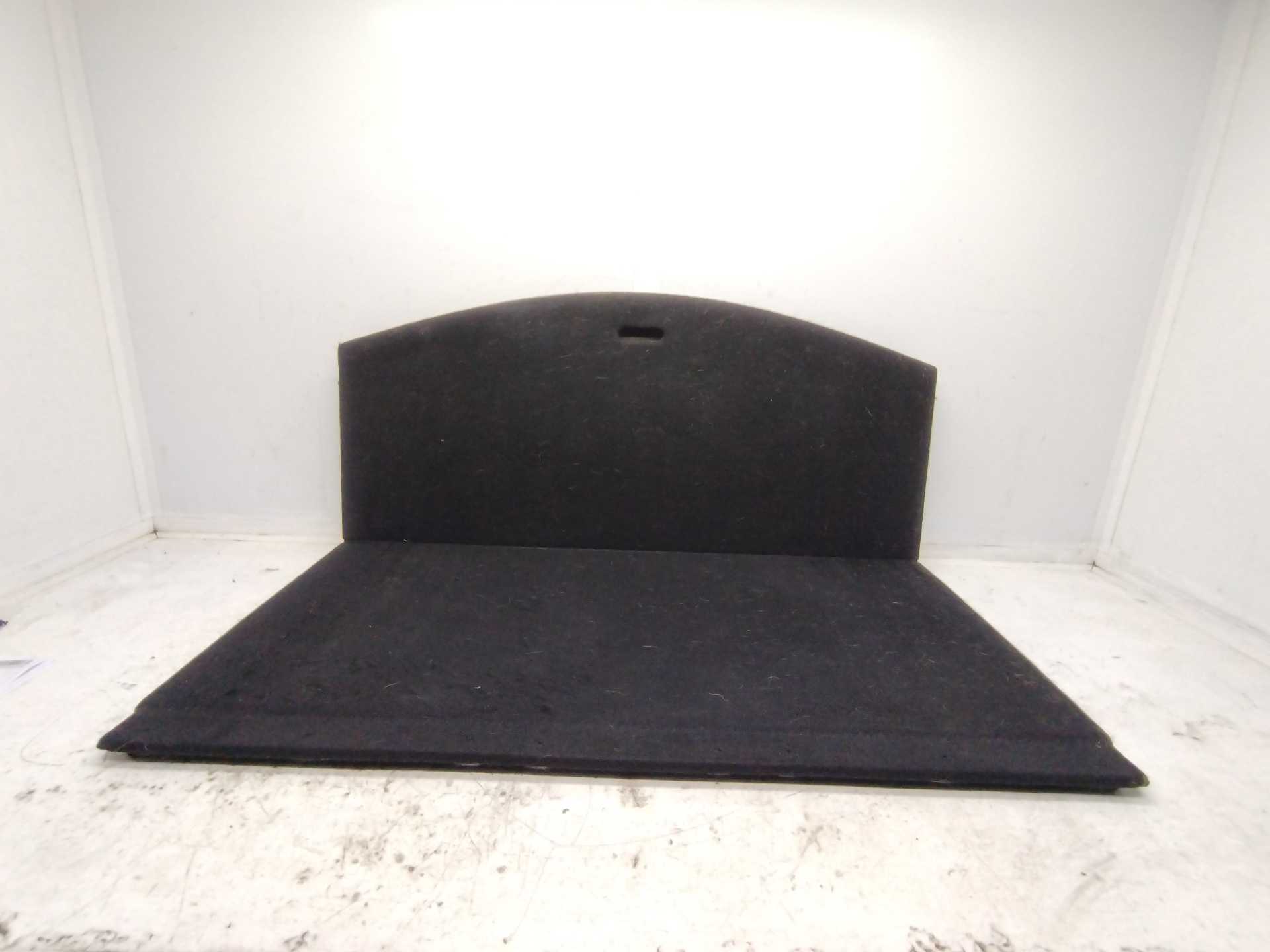 Recambio de moqueta piso maletero para mazda cx-5 center-line 2wd referencia OEM IAM KD45T0831  