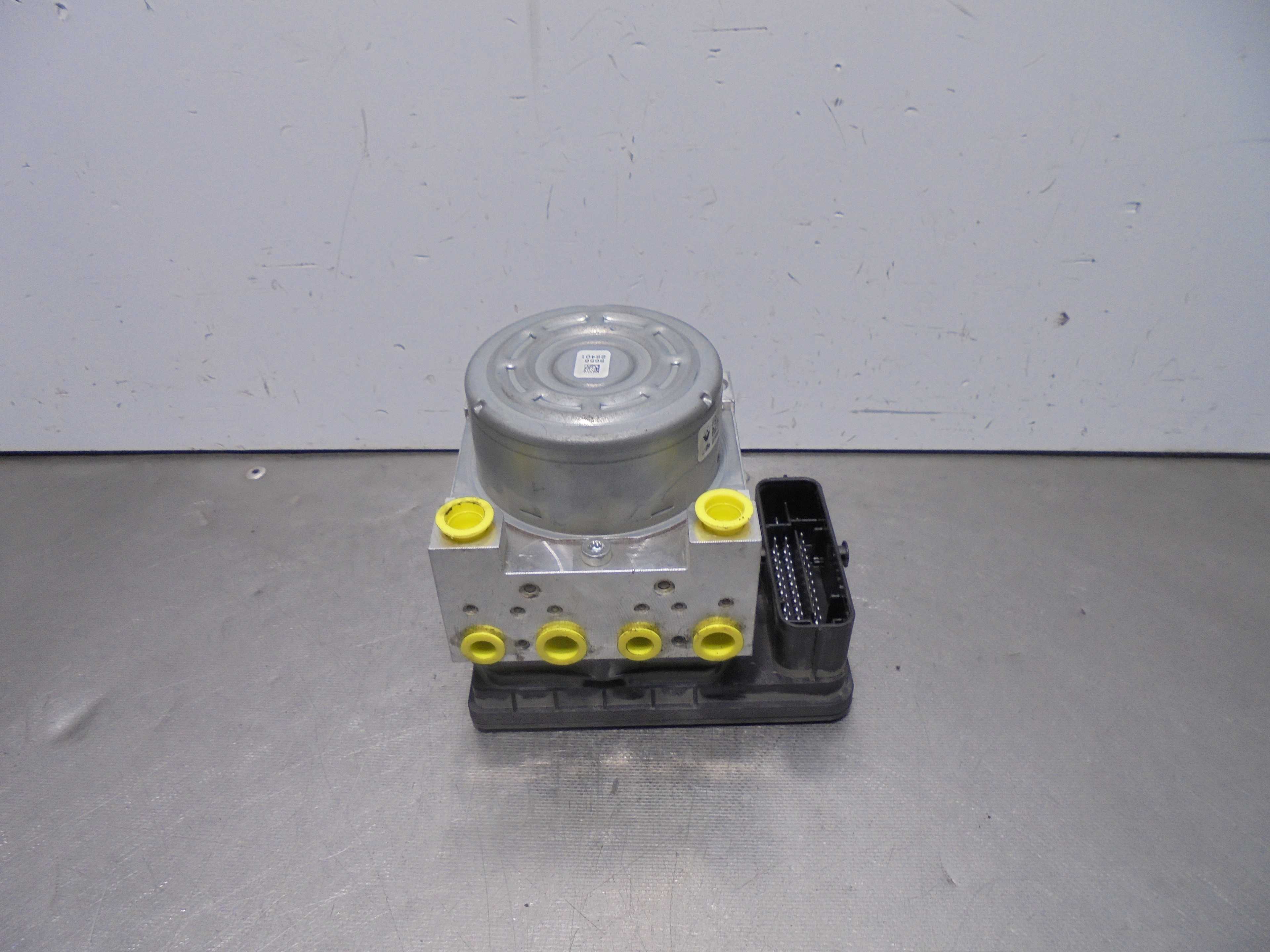Recambio de abs para renault express referencia OEM IAM 476601969R ATE 