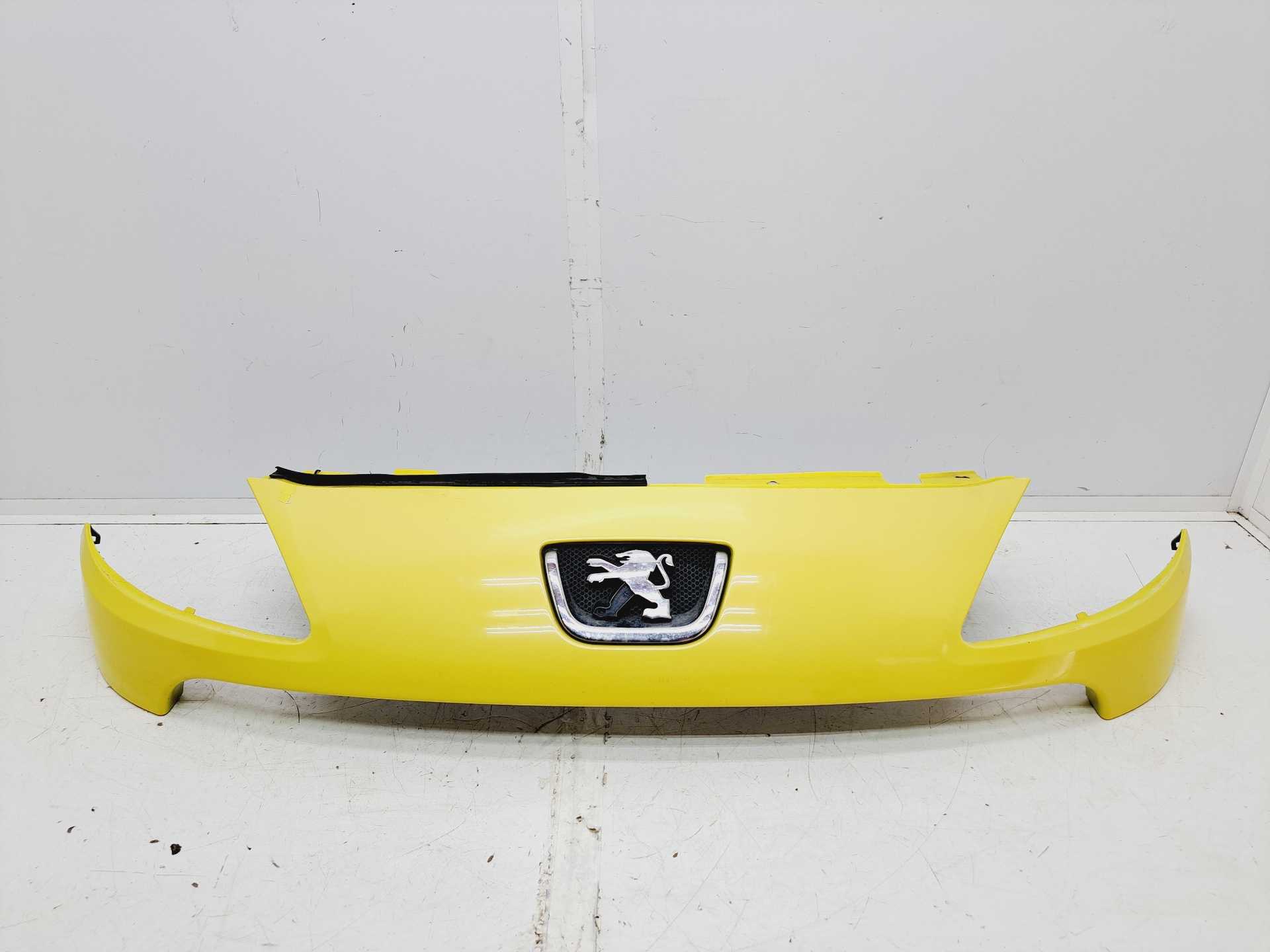 Recambio de rejilla delantera para peugeot 1007 sport referencia OEM IAM 9646173877  