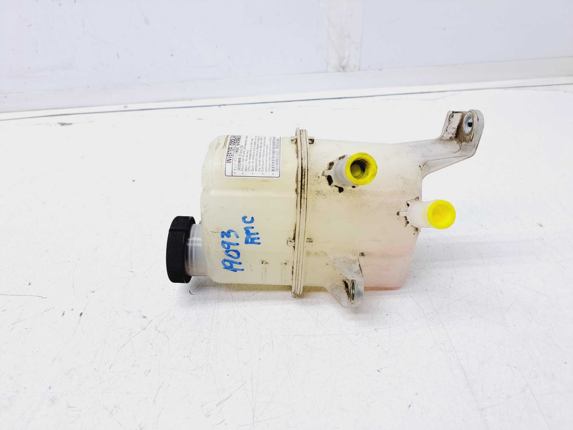 Recambio de deposito liquido direccion para toyota prius+ advance referencia OEM IAM   