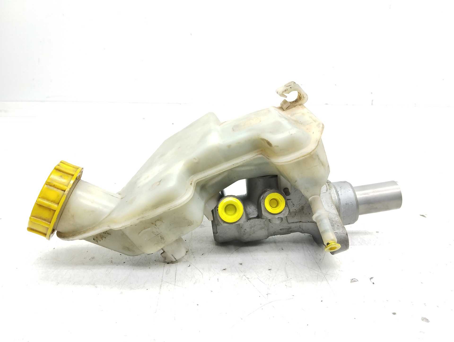 Recambio de bomba freno para ford fiesta (cbk) ambiente referencia OEM IAM 03350884931  