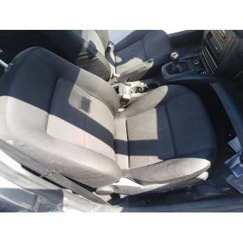 ASIENTO DELANTERO DERECHO 
