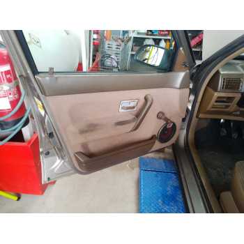 Recambio de guarnecido puerta delantera izquierda para renault 19 hatchback (b/c53) gtd referencia OEM IAM   