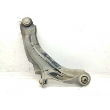 Recambio de brazo suspension inferior delantero izquierdo para renault clio iv 1.5 dci referencia OEM IAM   