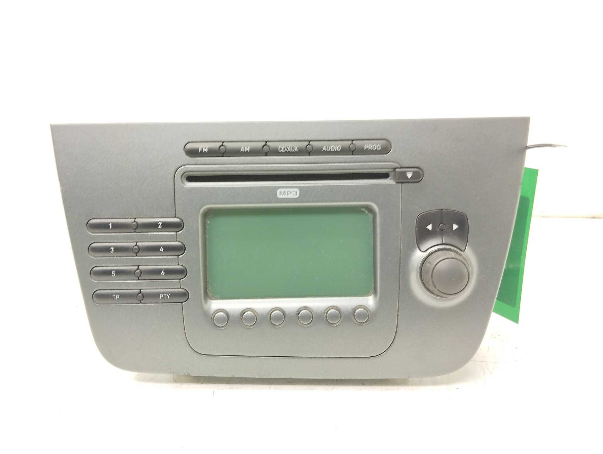 Recambio de sistema audio / radio cd para seat altea xl (5p5) family referencia OEM IAM 5P1035186B 7646636366 