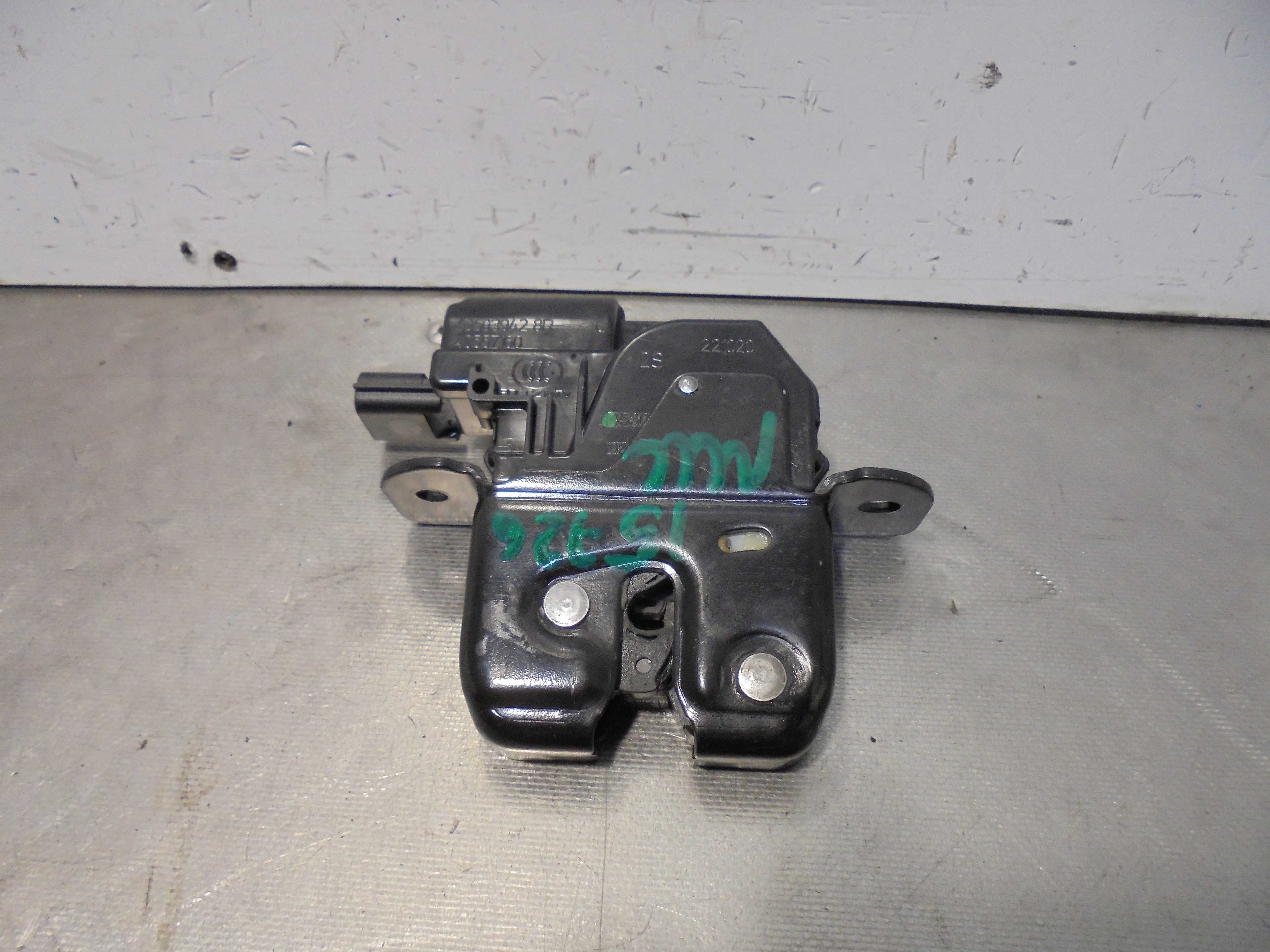 Recambio de cerradura maletero / porton para nissan micra v (k14) acenta referencia OEM IAM 905039428R ELECTRICA 5 PUERTAS 