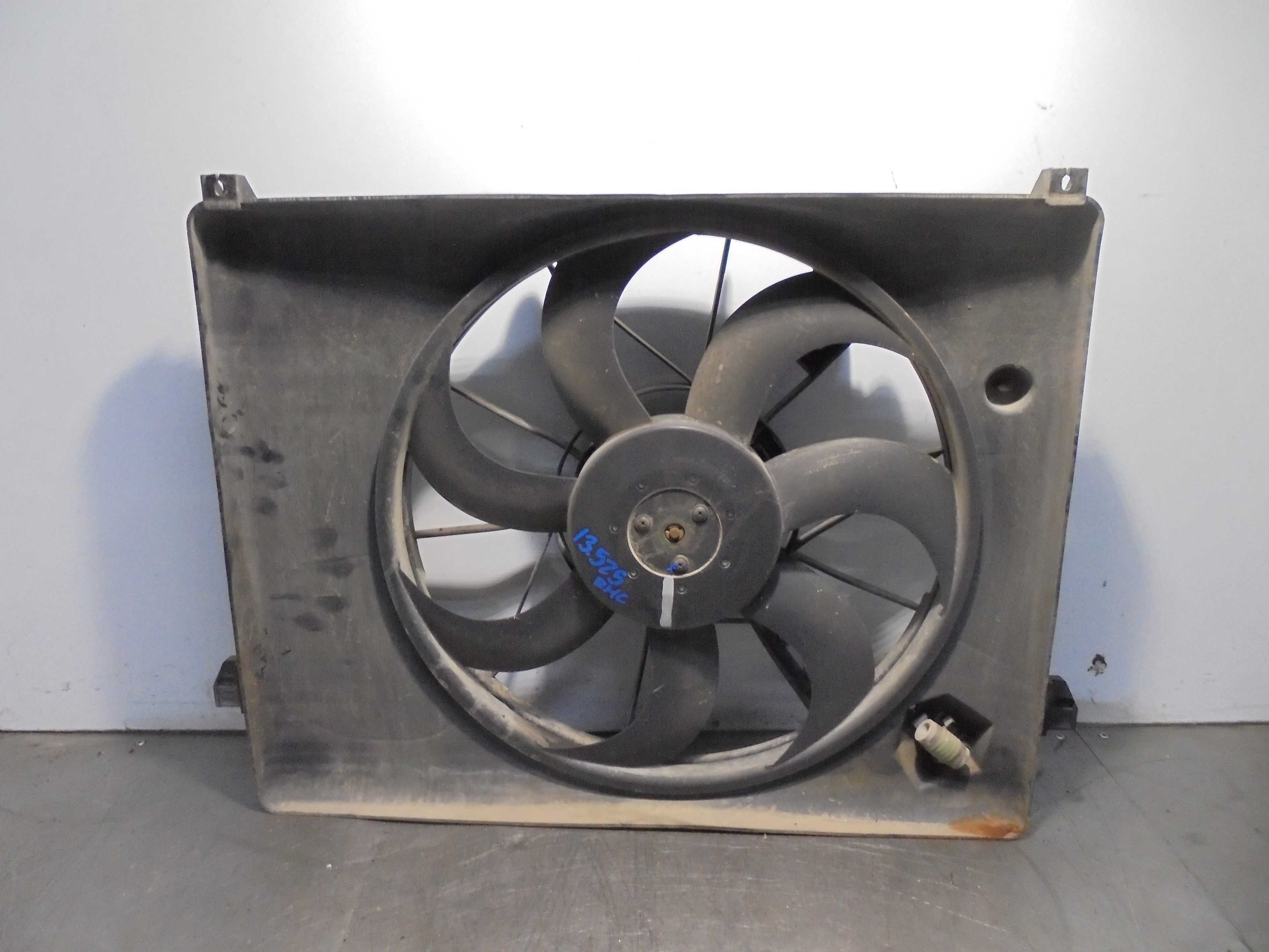 Recambio de electroventilador para kia carens (un) concept referencia OEM IAM F00S3A2395 KAMCO 