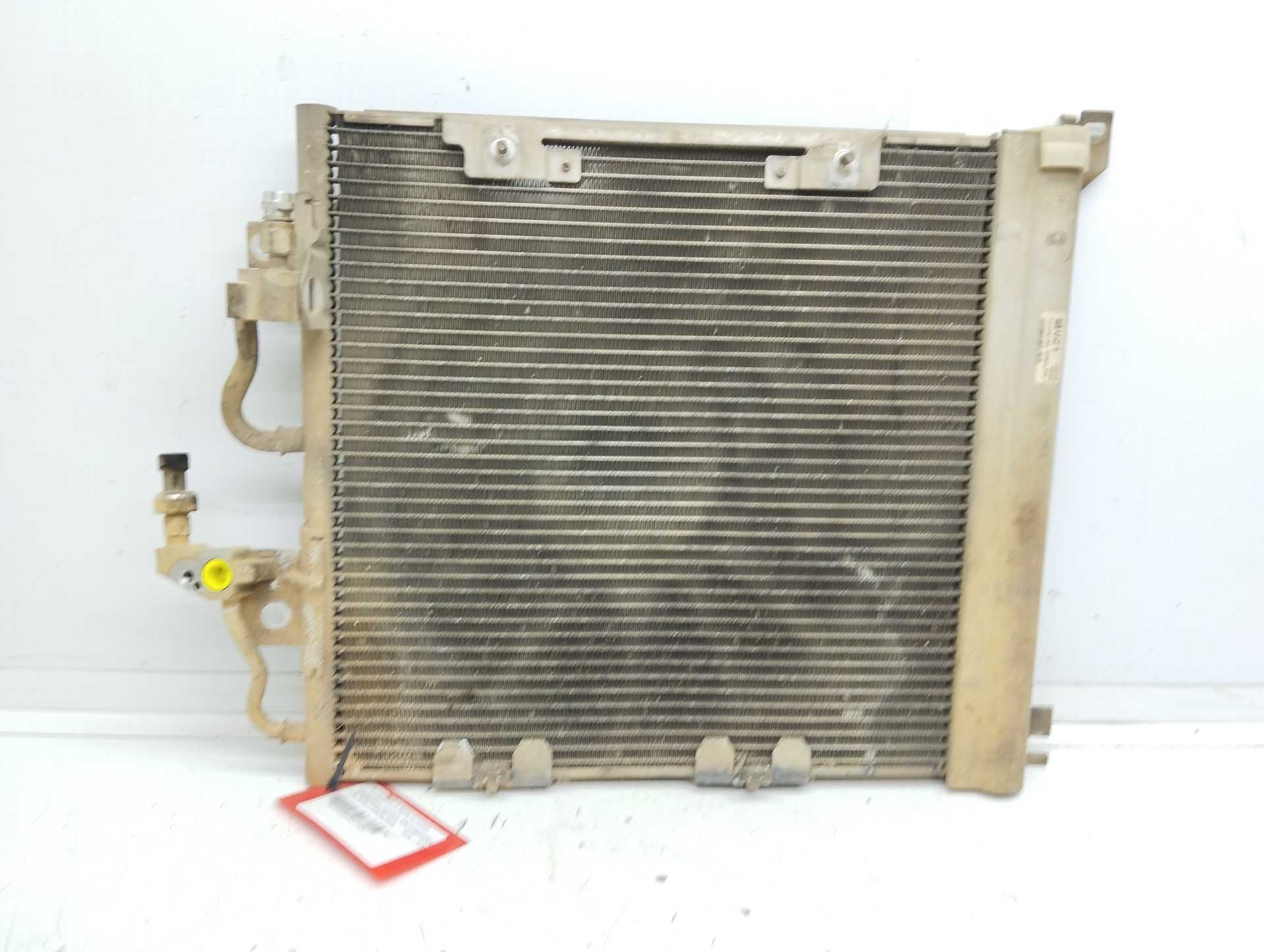 Recambio de condensador / radiador aire acondicionado para opel astra h berlina cosmo referencia OEM IAM 13129195 DELPHI 