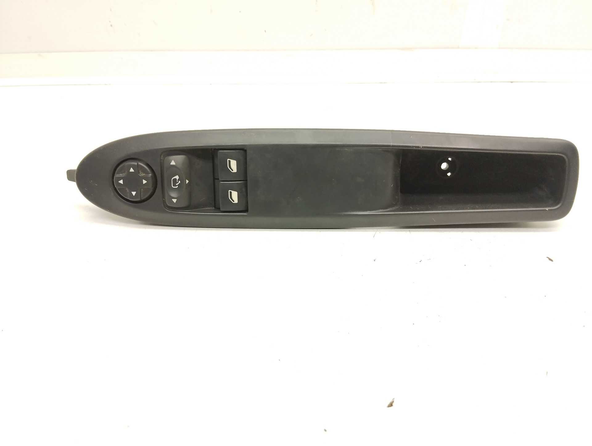 Recambio de mando elevalunas delantero izquierdo para ds 4 basis referencia OEM IAM 96657053ZD  