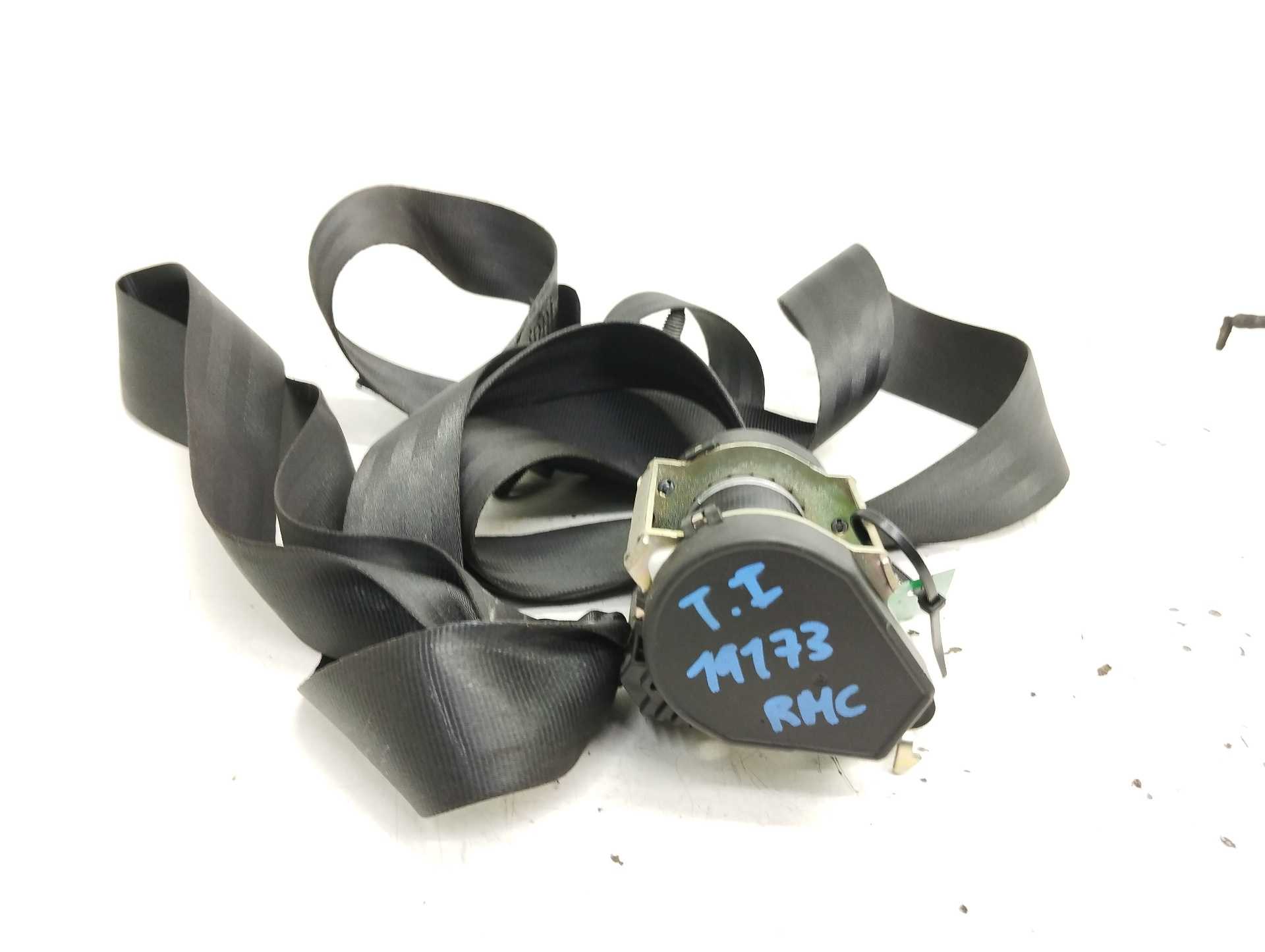 Recambio de cinturon seguridad trasero izquierdo para dacia lodgy comfort referencia OEM IAM 888413899R  