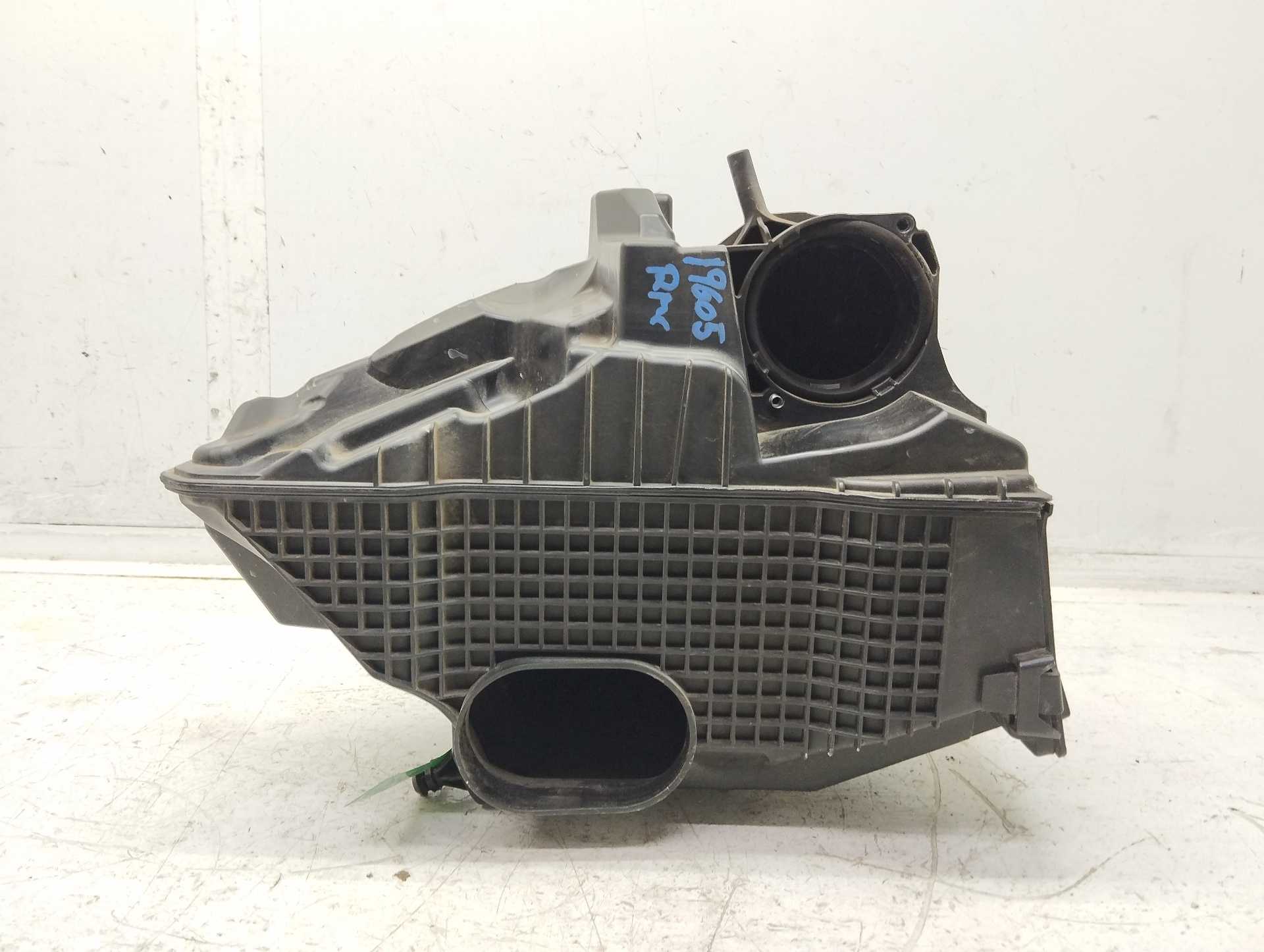 Recambio de caja filtro aire para renault clio iv 1.5 dci referencia OEM IAM 165001258R H8201173592 