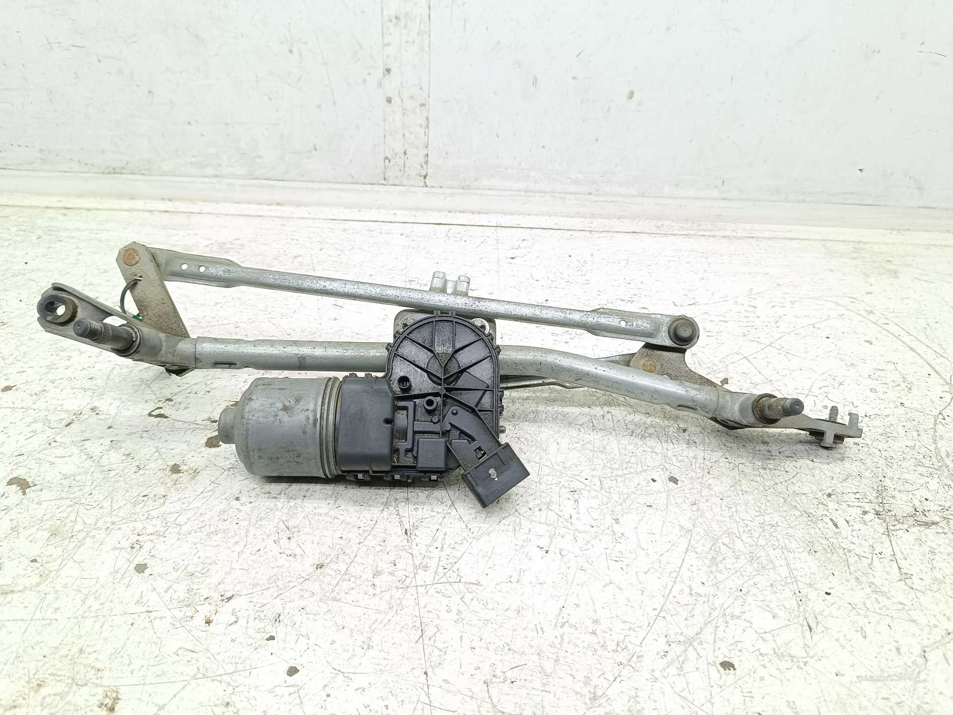 Recambio de motor limpia delantero para peugeot partner kasten l1 confort pack referencia OEM IAM 968286148001 3397020954 