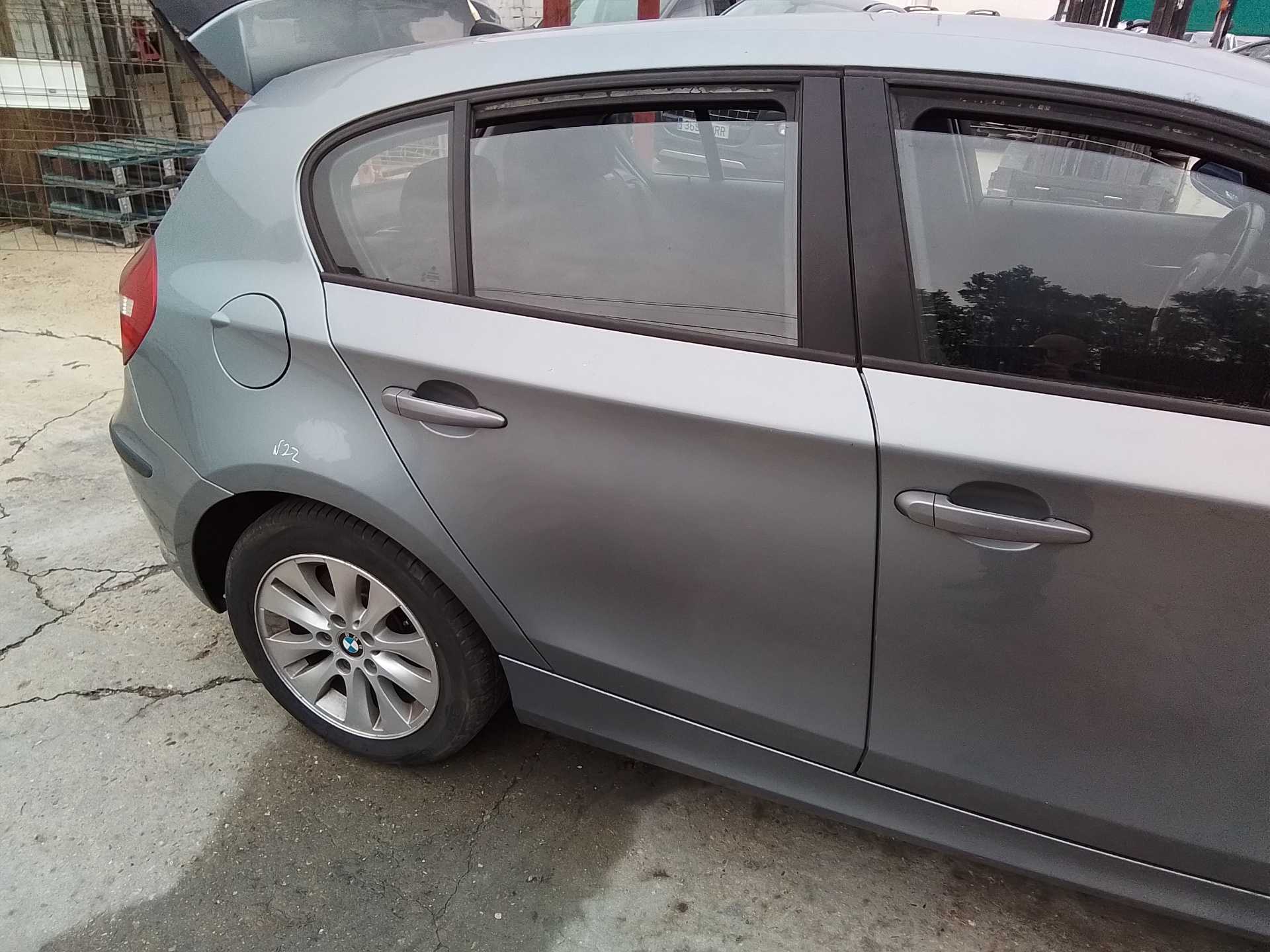 Recambio de puerta trasera derecha para bmw serie 1 berlina (e81/e87) 118d referencia OEM IAM   