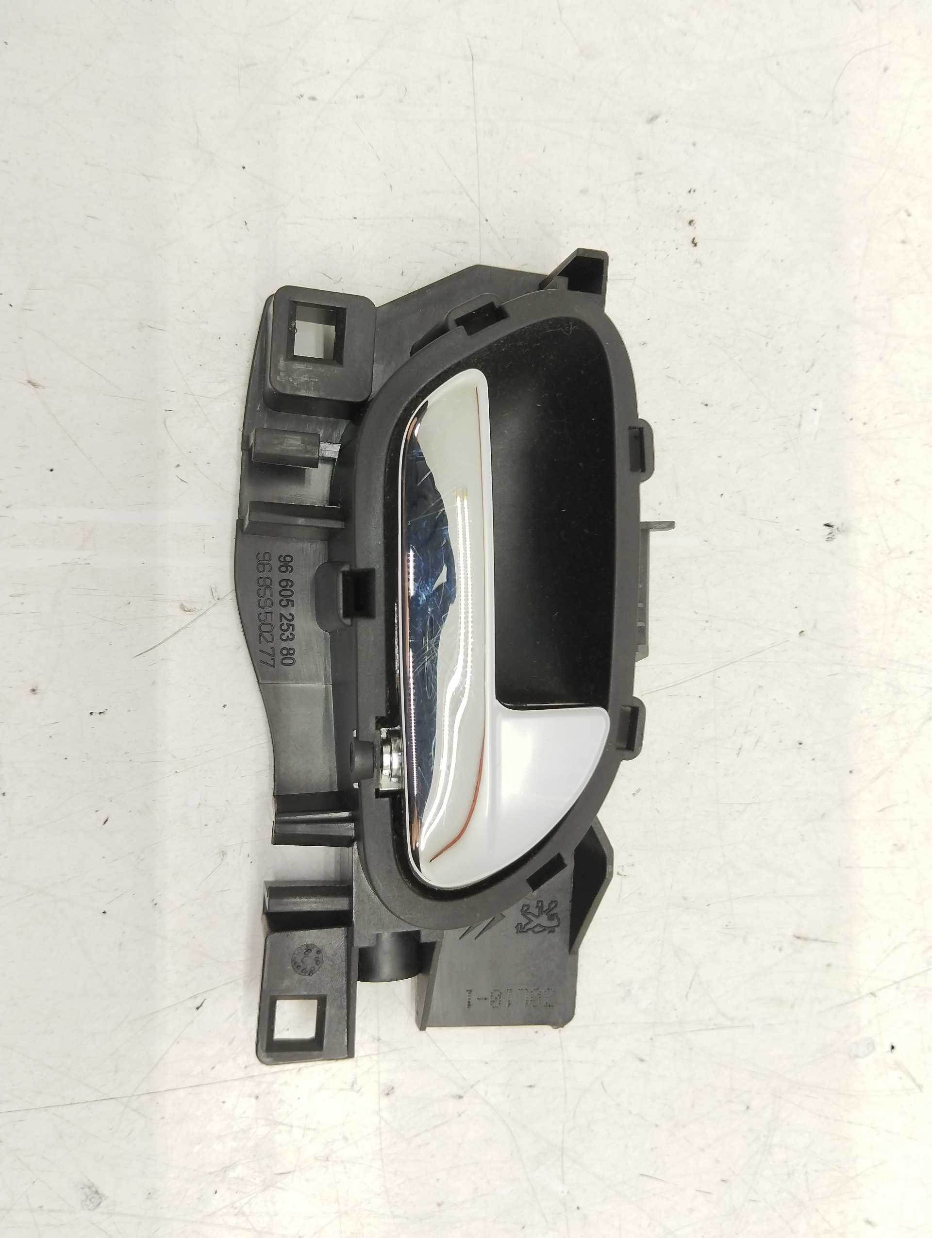 Recambio de maneta interior delantera derecha para peugeot 308 i (4a_,4c_) 1.6 16v referencia OEM IAM 9660525380  