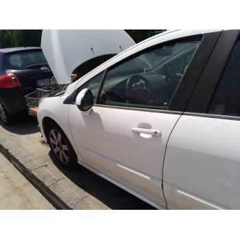Recambio de puerta delantera izquierda para peugeot 308 sw sportium referencia OEM IAM   