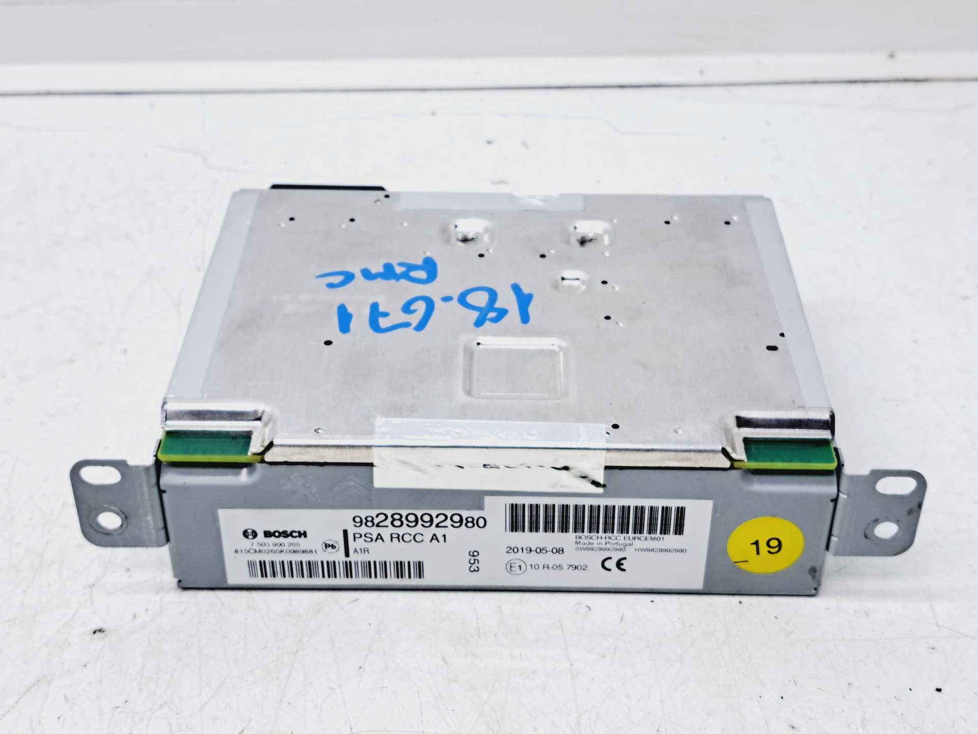 Recambio de sistema audio / radio cd para citroën c4 picasso origins referencia OEM IAM 9828992980 7503900265 BOSCH