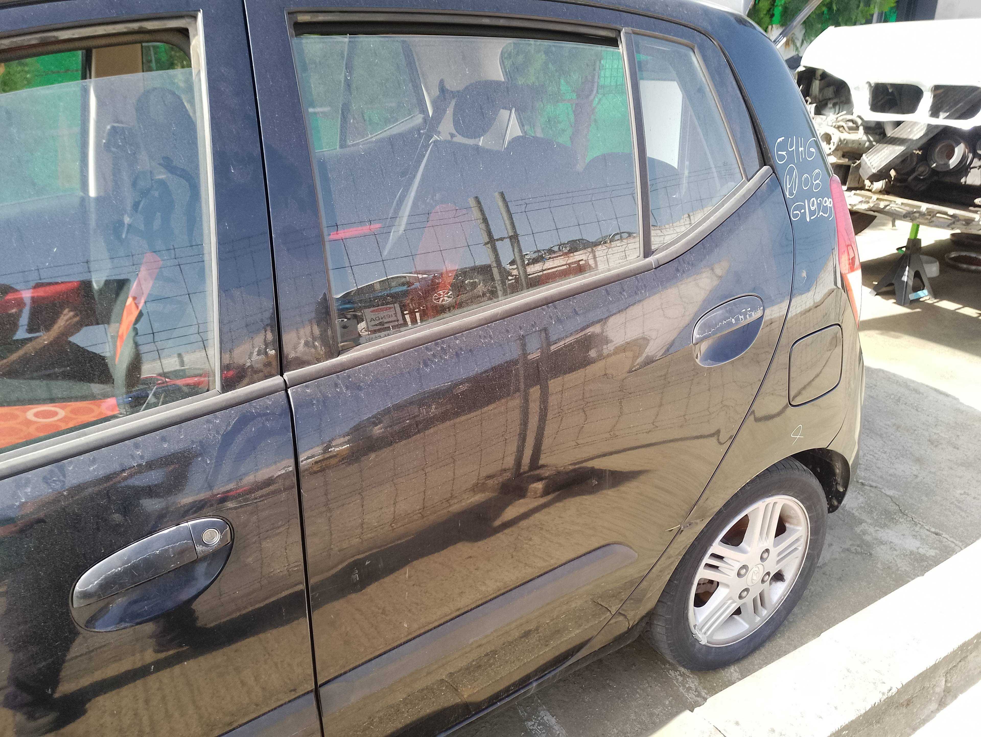 Recambio de puerta trasera izquierda para hyundai i10 classic referencia OEM IAM   