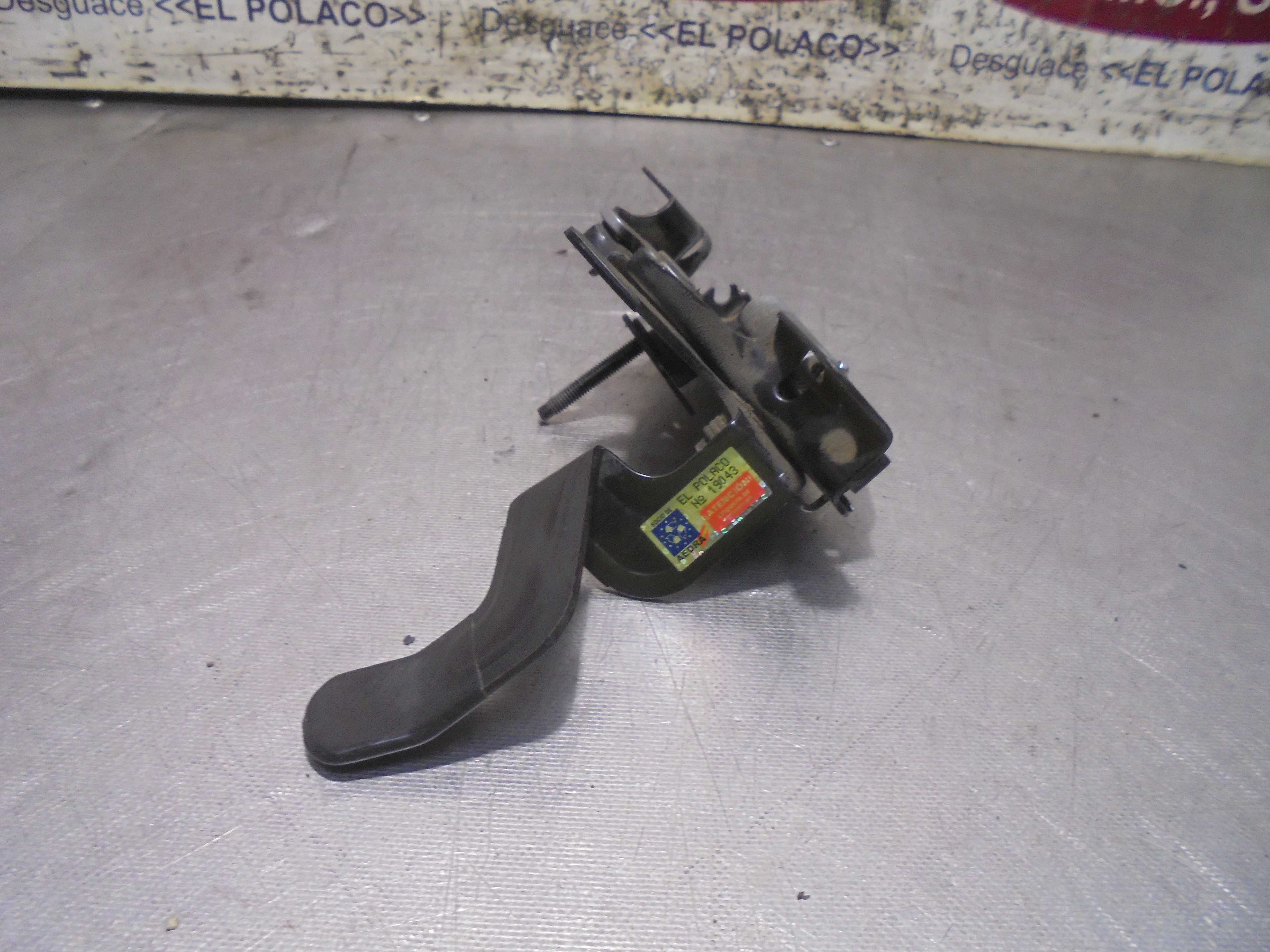 Recambio de cerradura capo para nissan juke (f15) acenta referencia OEM IAM 656013YM0C  