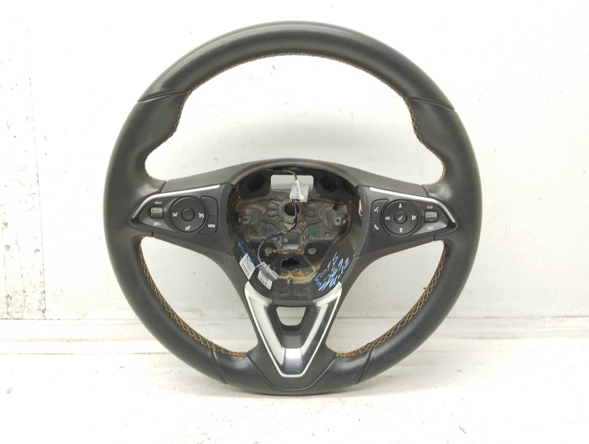 Recambio de volante para opel crossland x design line referencia OEM IAM 453798480 34301527A 