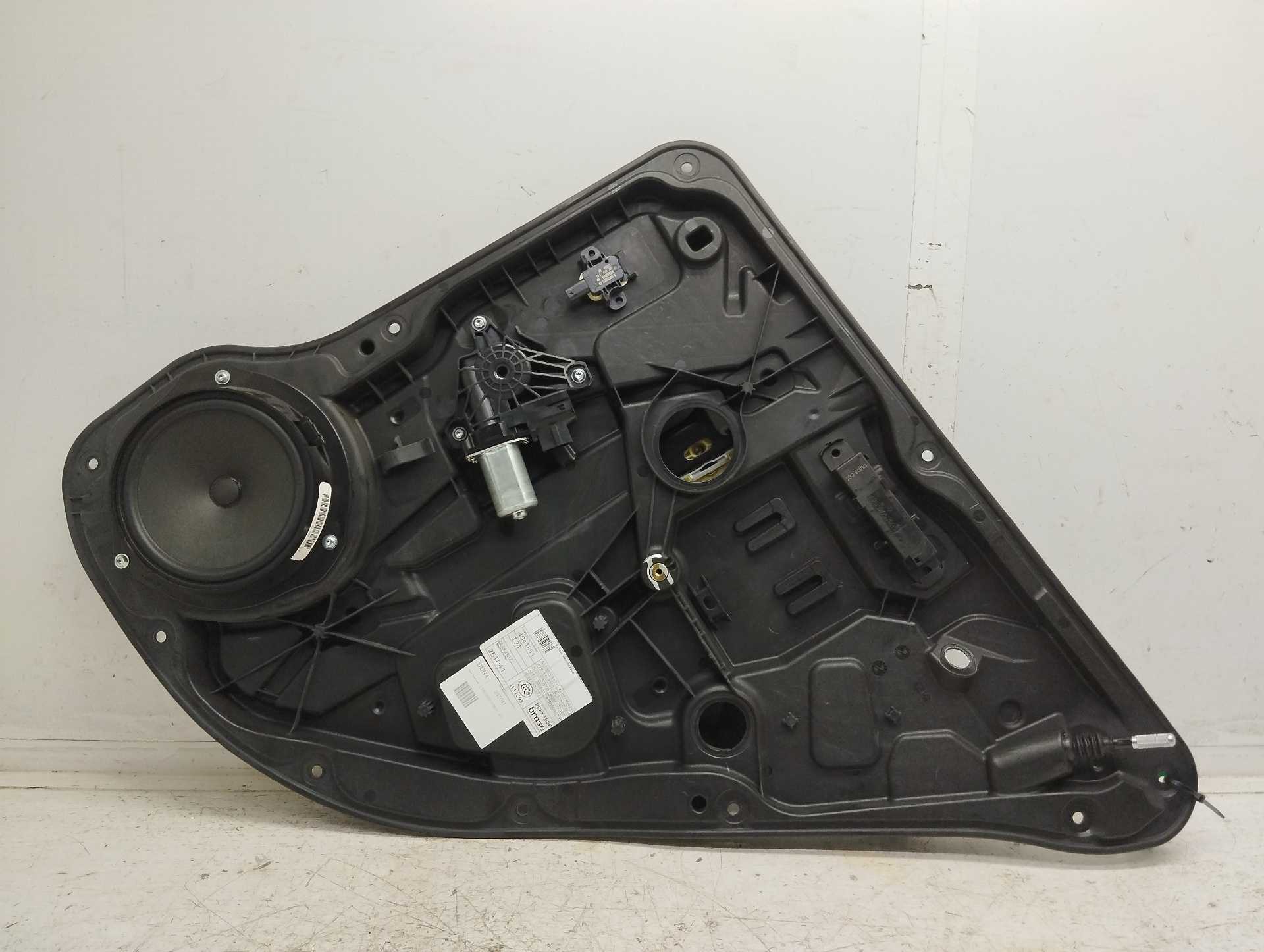 Recambio de elevalunas trasero derecho para mercedes-benz clase gle (w166) gle 350 d 4matic referencia OEM IAM A1669006407  