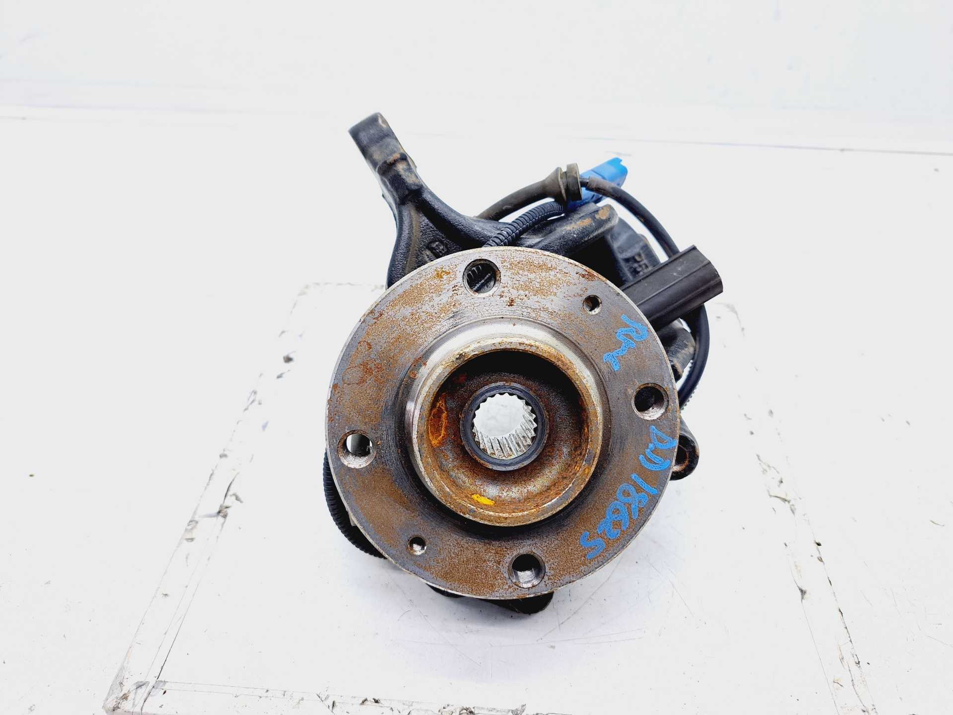 Recambio de mangueta delantera derecha para citroën c4 cactus feel referencia OEM IAM 1607557580  