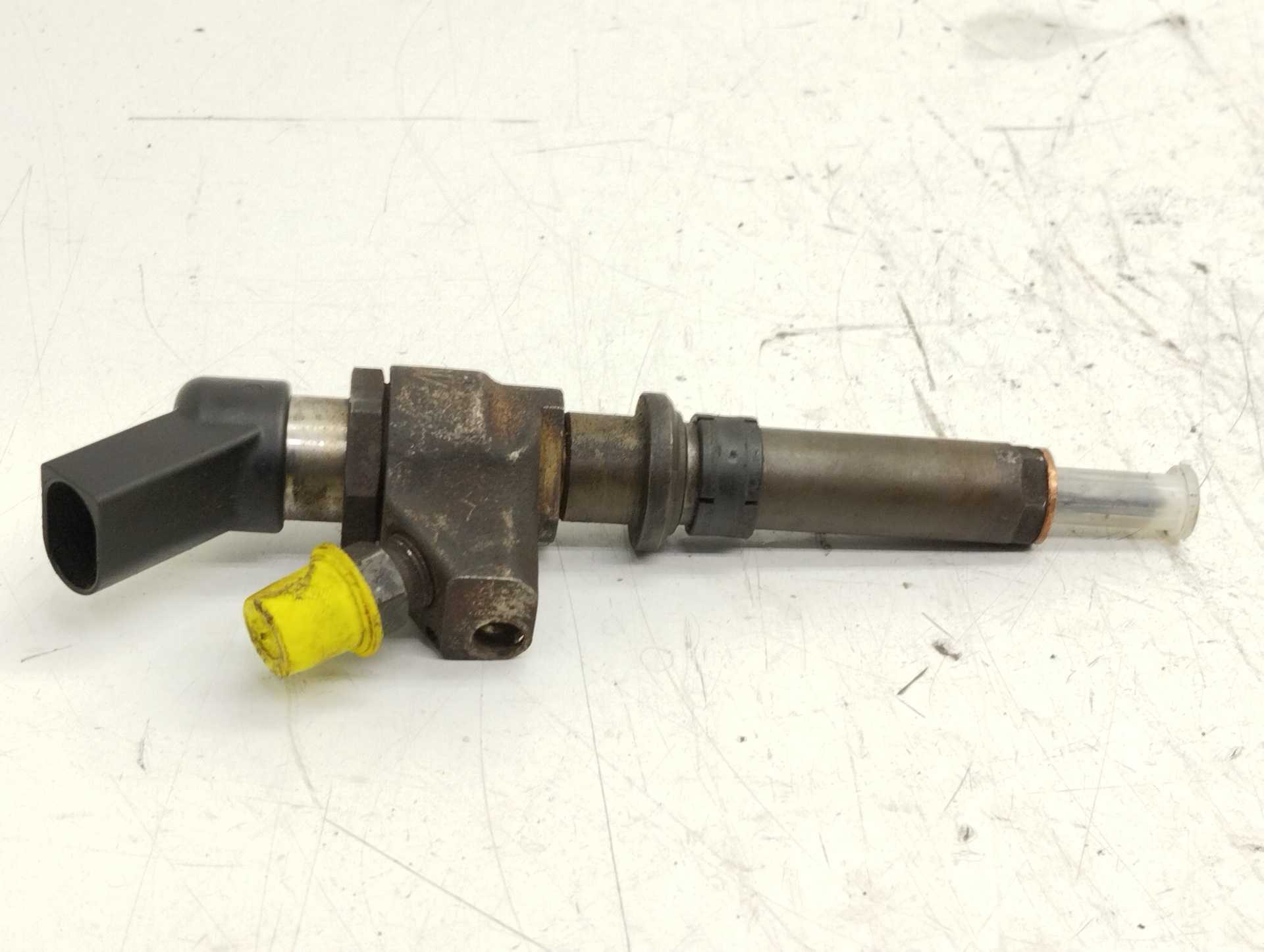 Recambio de inyector para citroën berlingo 2.0 hdi 600 furg. referencia OEM IAM 652173780  