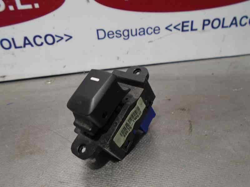 Recambio de mando elevalunas delantero derecho para kia rio basic referencia OEM IAM   