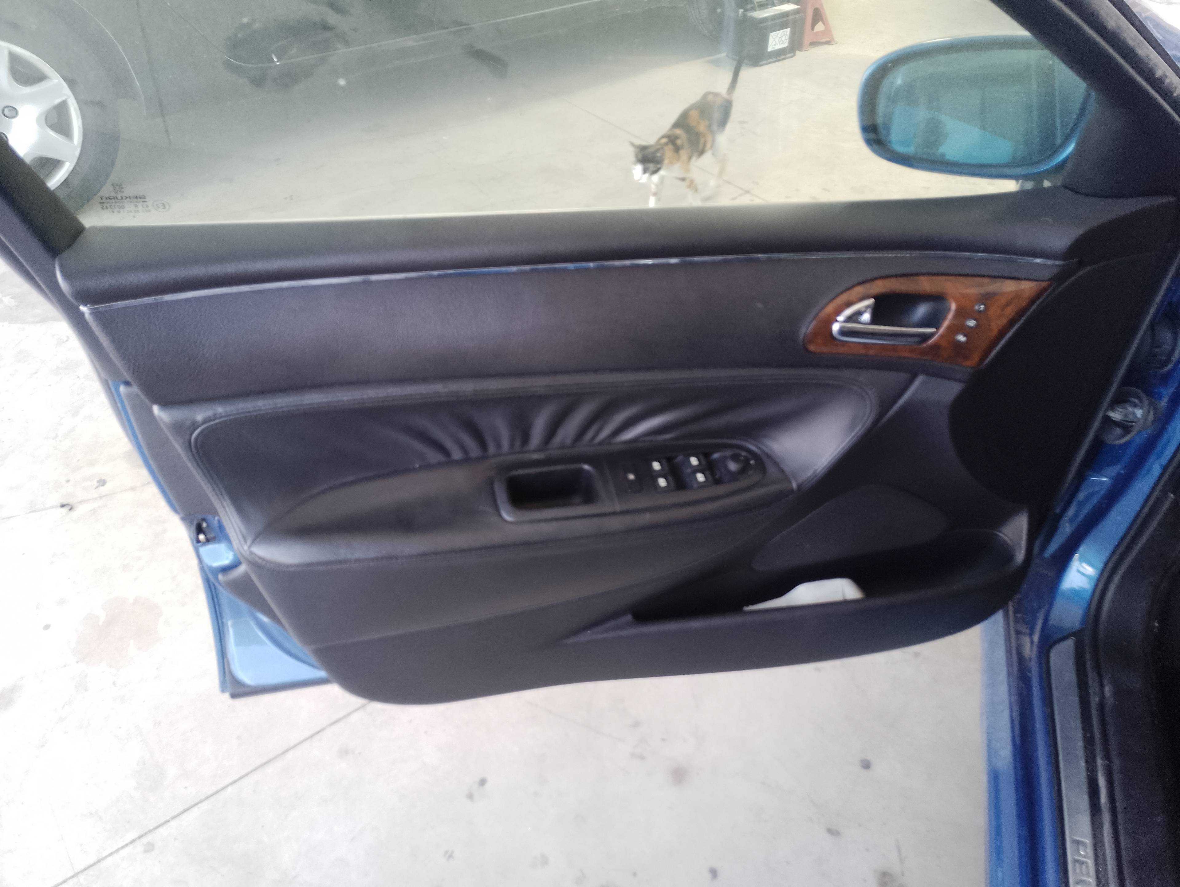 Recambio de guarnecido puerta delantera izquierda para peugeot 607 (s1) pack referencia OEM IAM   